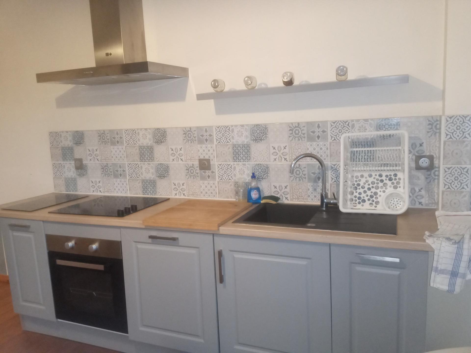 Photo 4 of the listing.