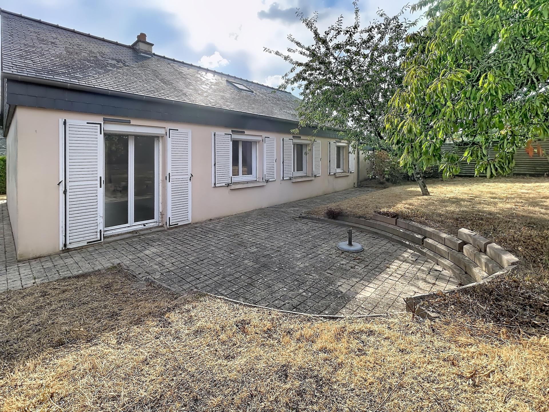 Photo SAFTI — Maison 7 pièces, 105 m² à Mayenne 2