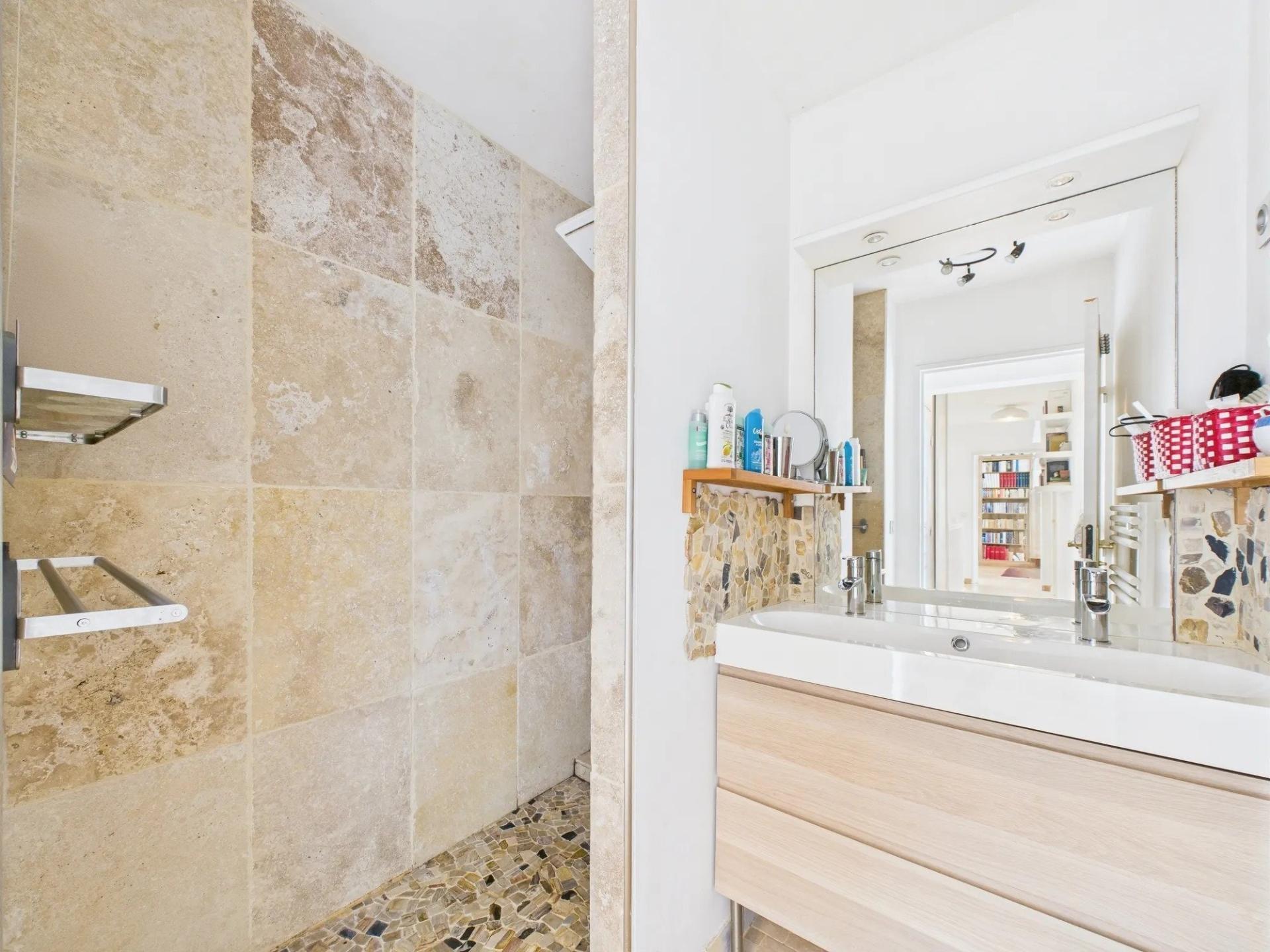 Photo 11 de l'annonce.