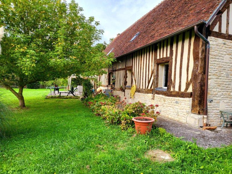 Photo 23 of the listing.