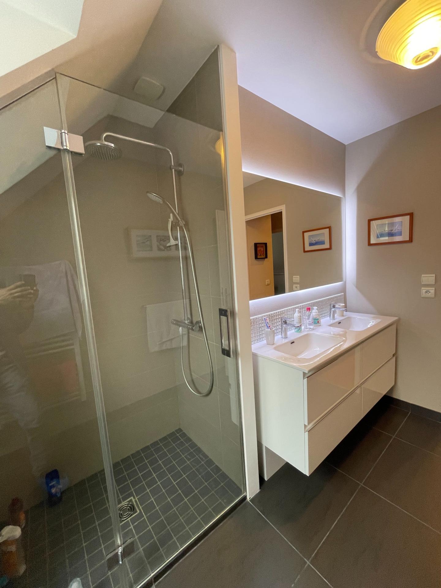 Photo 15 de l'annonce.