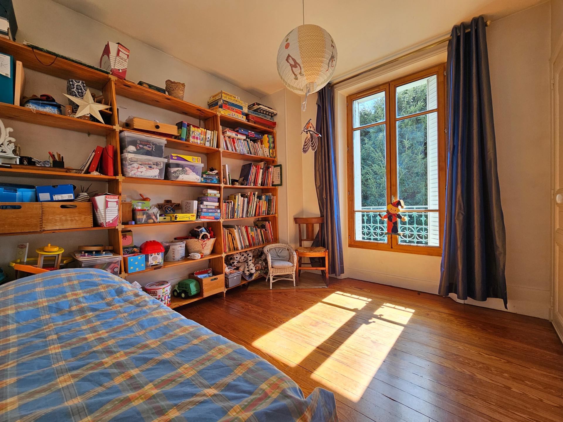 Photo 16 of the listing.