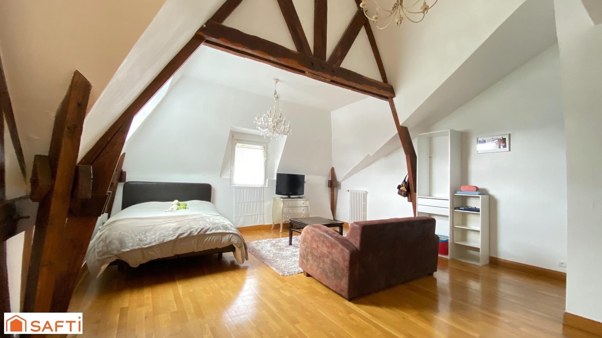 Photo 7 of the listing.