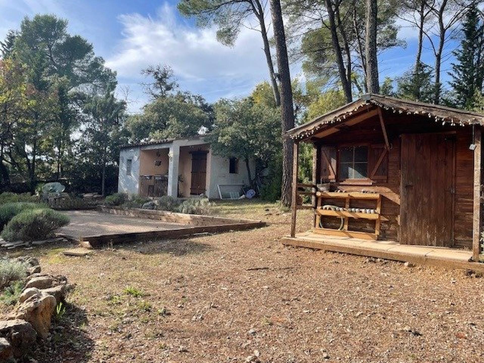 Photo 13 of the listing.