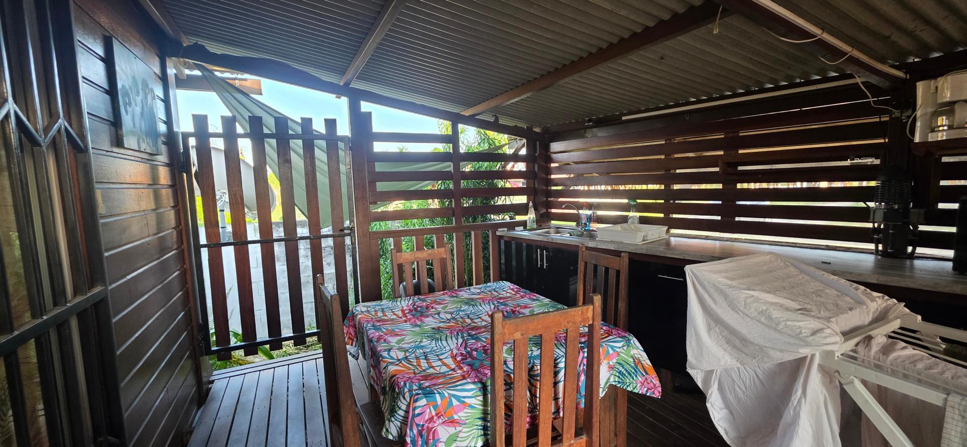 Photo 10 of the listing.