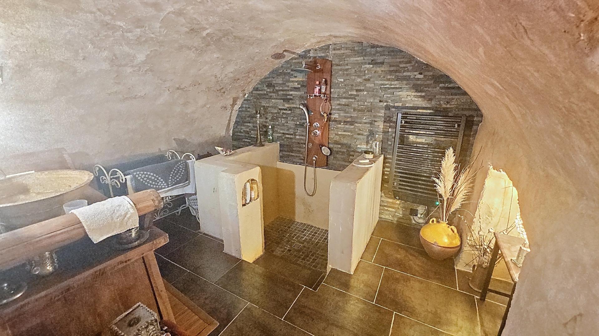 Photo 14 de l'annonce.