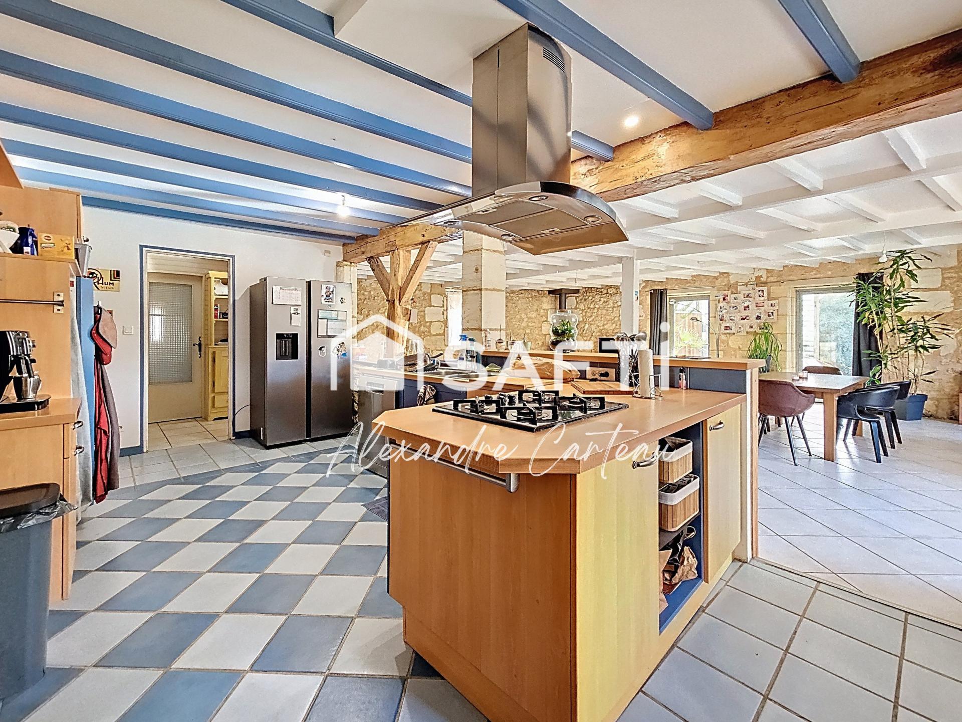 Photo 5 of the listing.