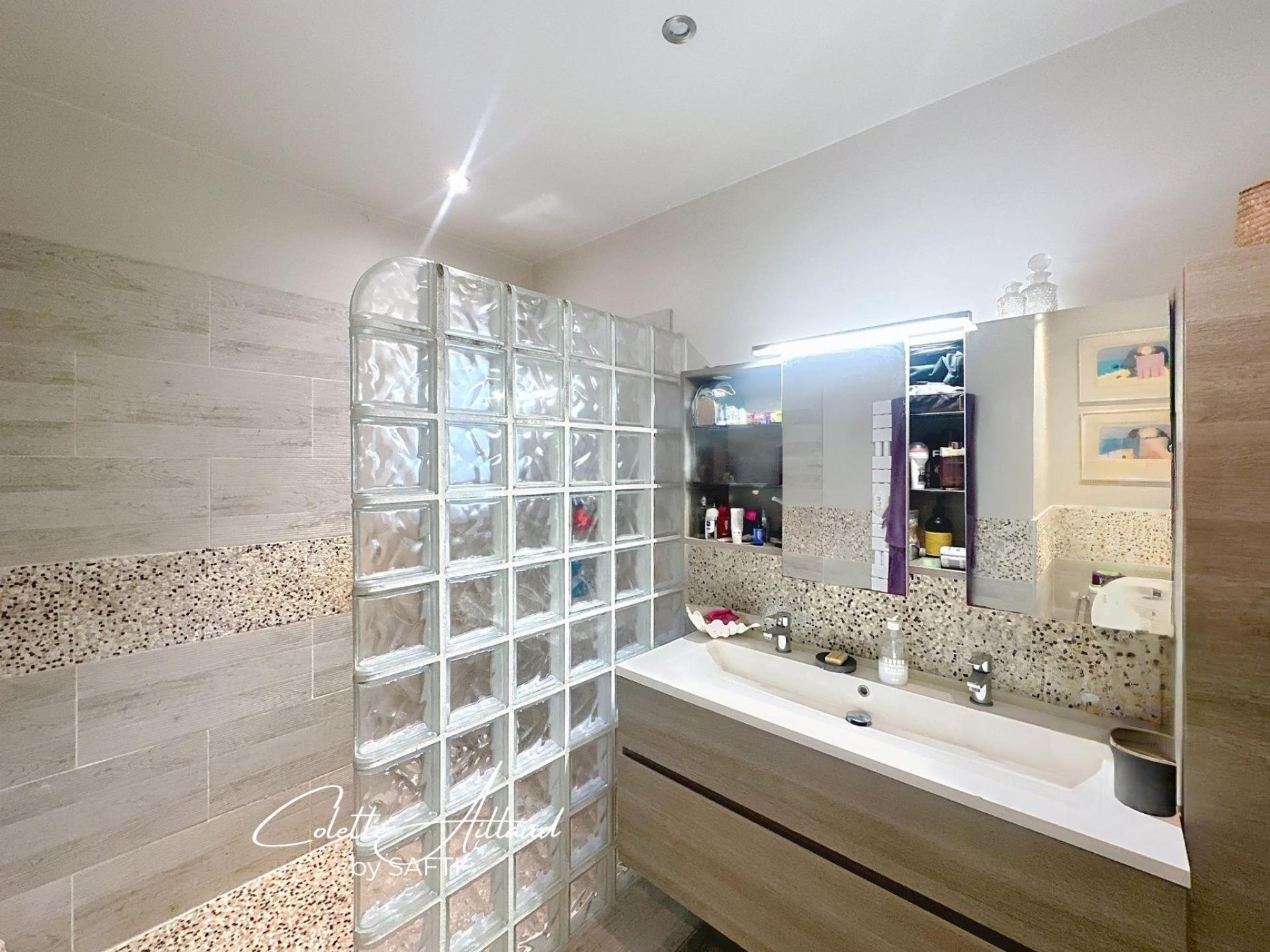 Photo 10 de l'annonce.