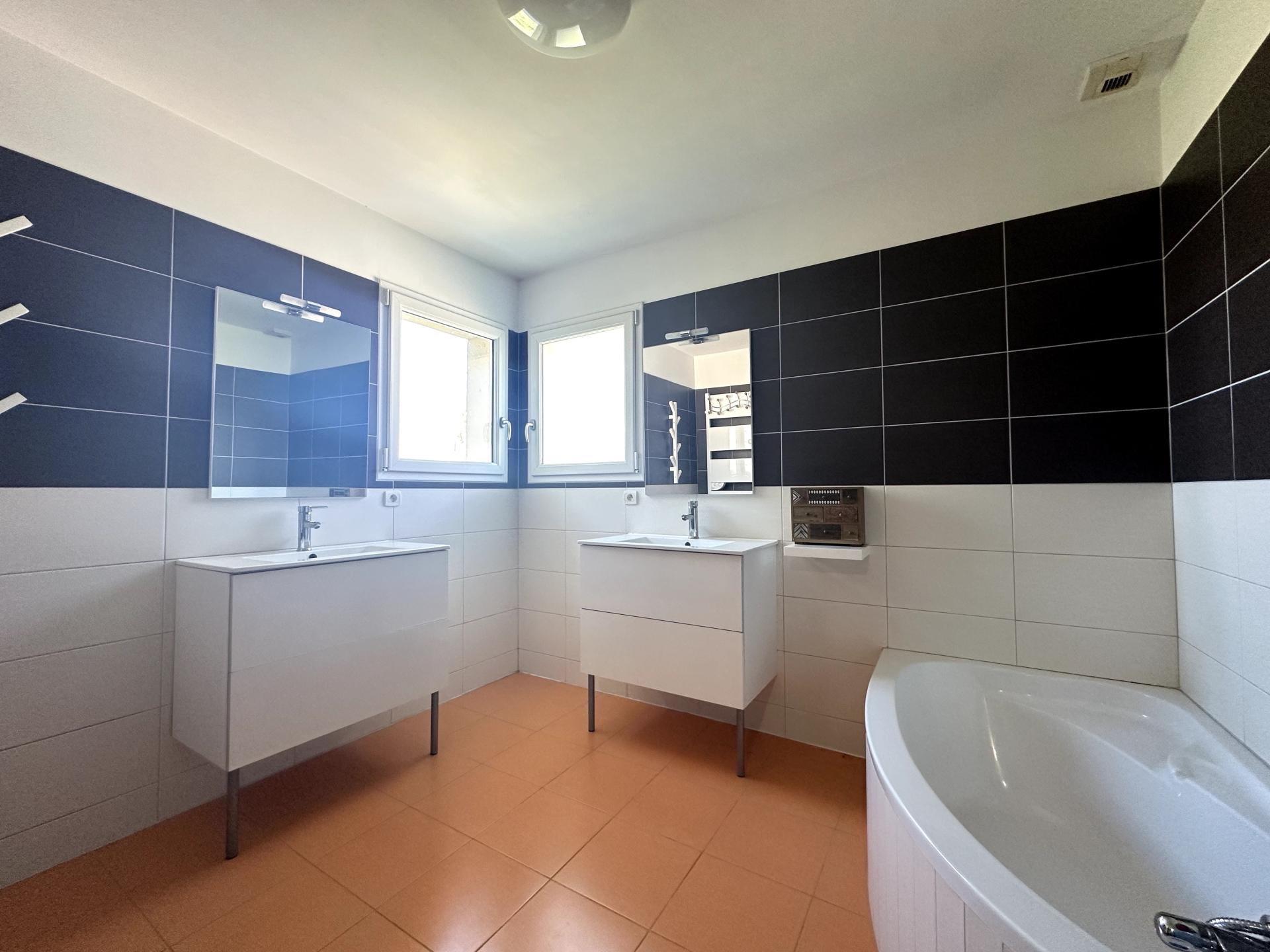 Photo 7 de l'annonce.