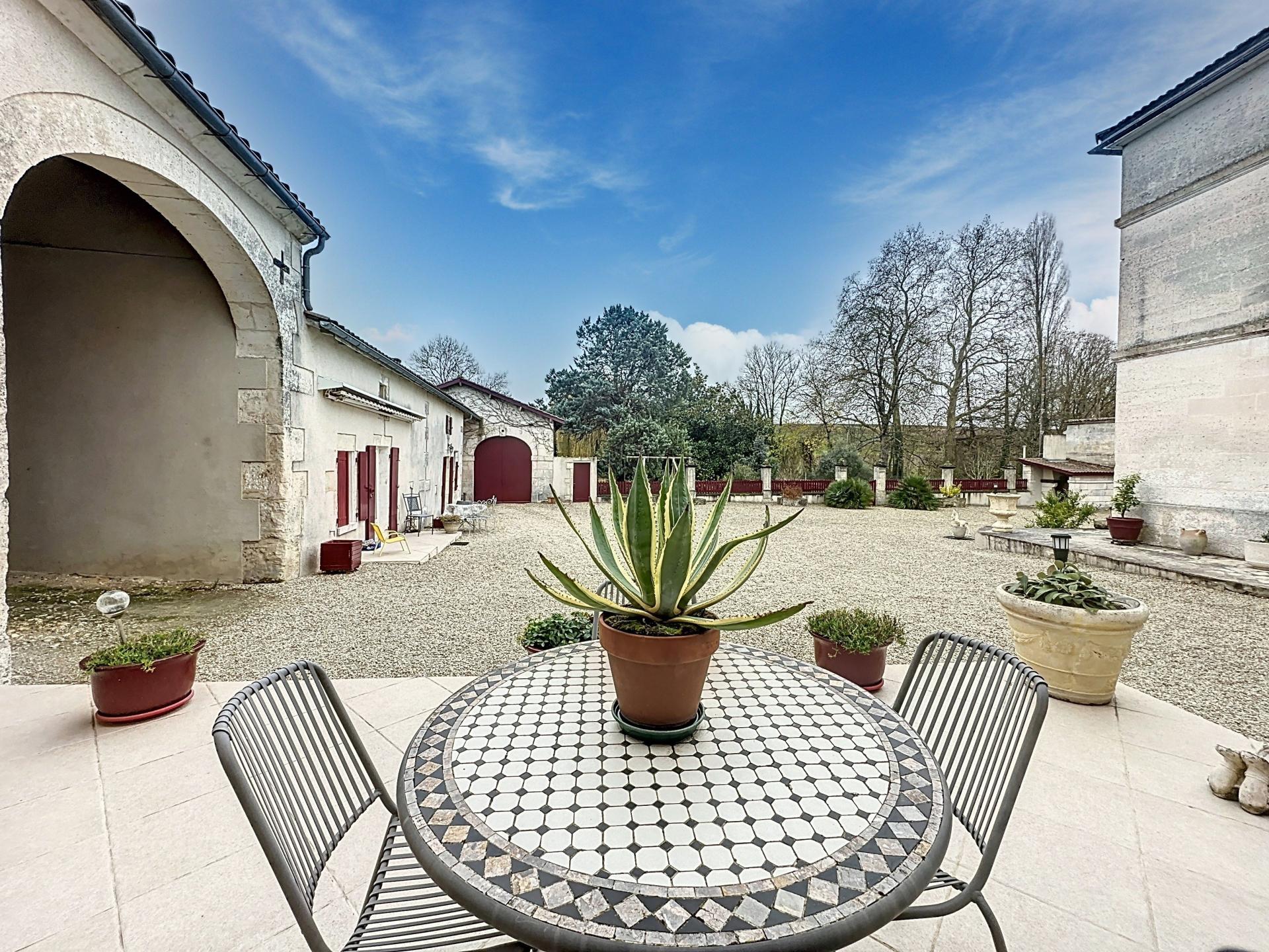 Photo 9 of the listing.