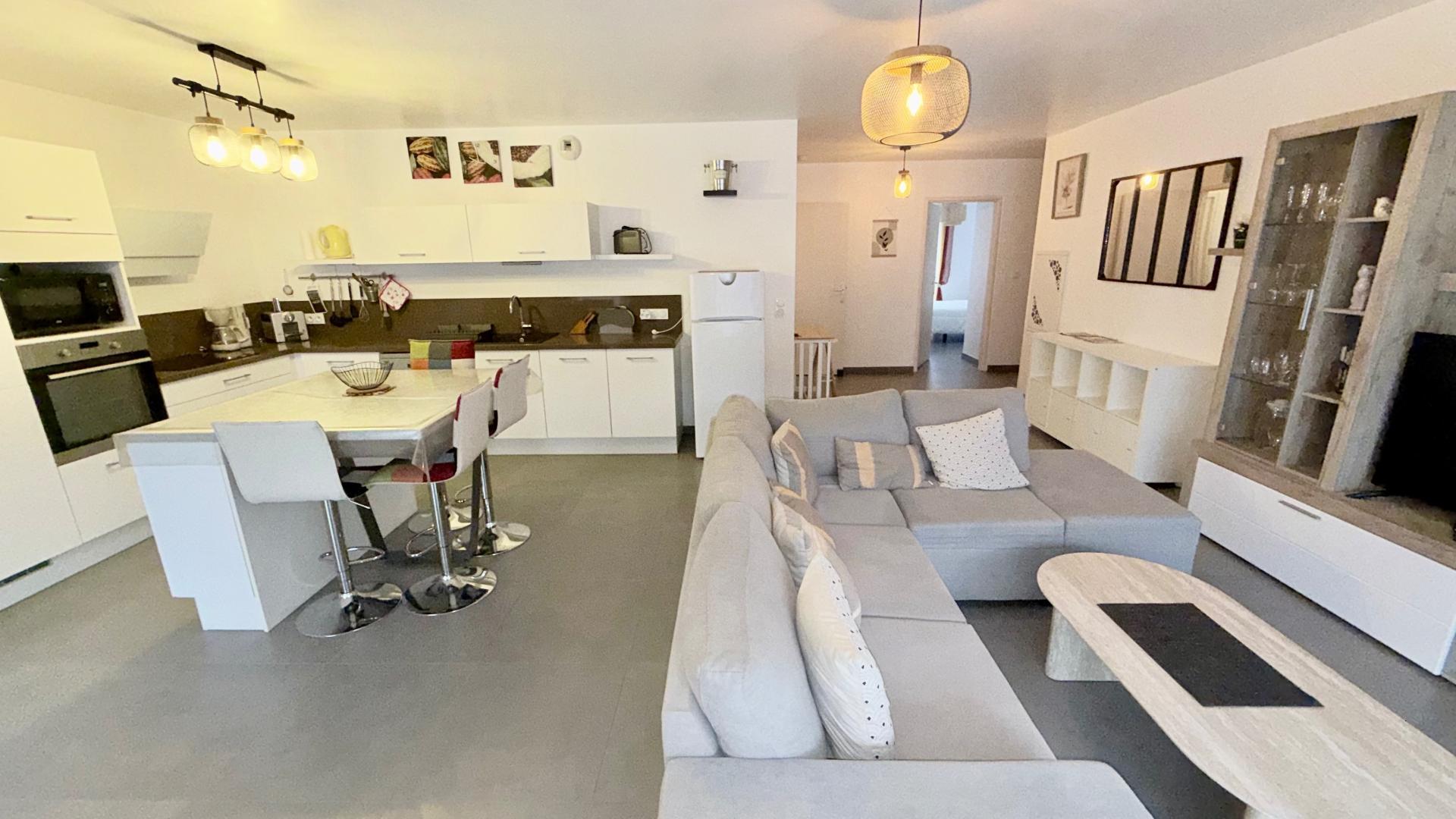 Appartement - 4 pièces - 92m²-Ajaccio (20000)- Nadège Laventurier