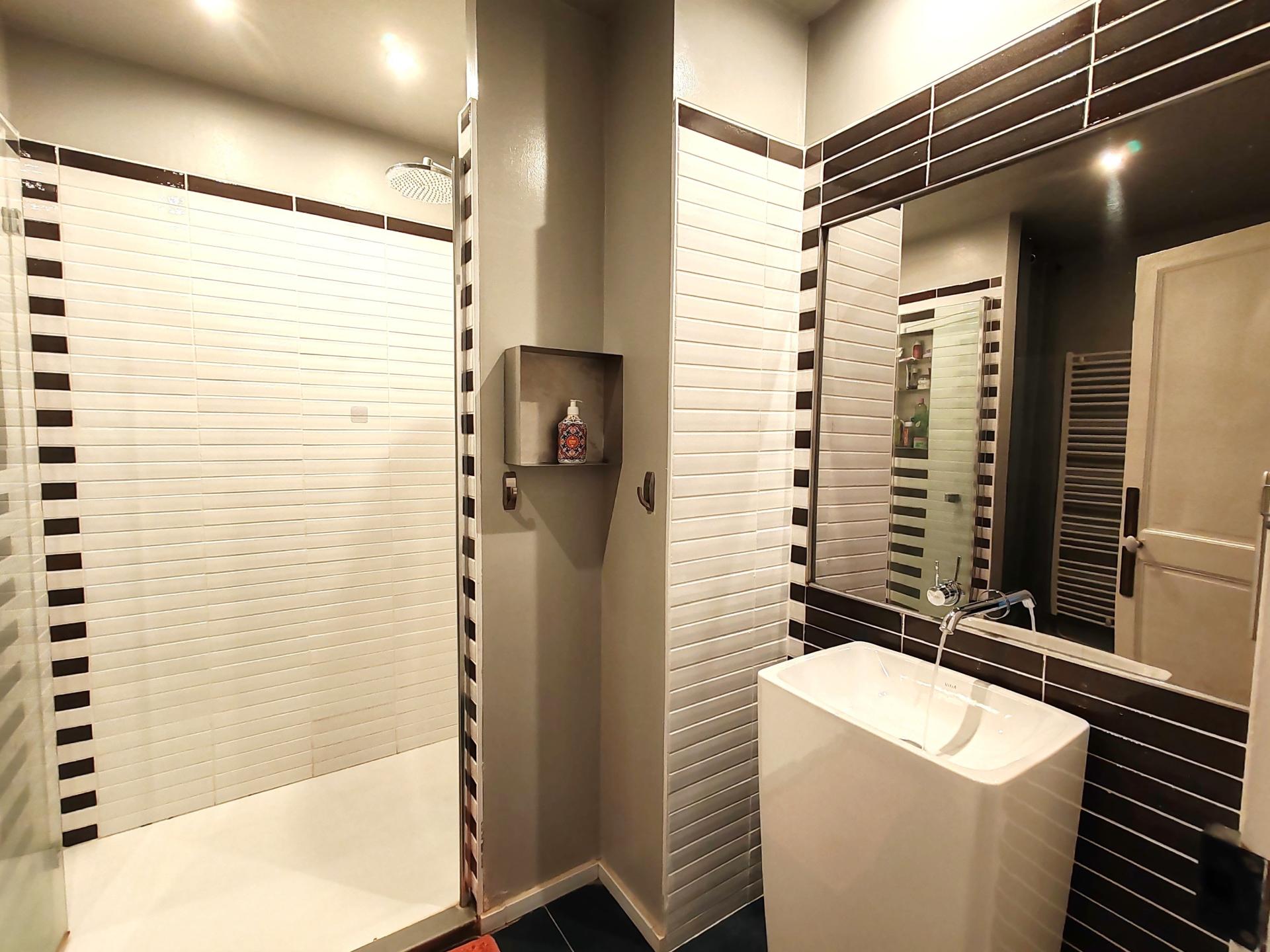 Photo 19 de l'annonce.