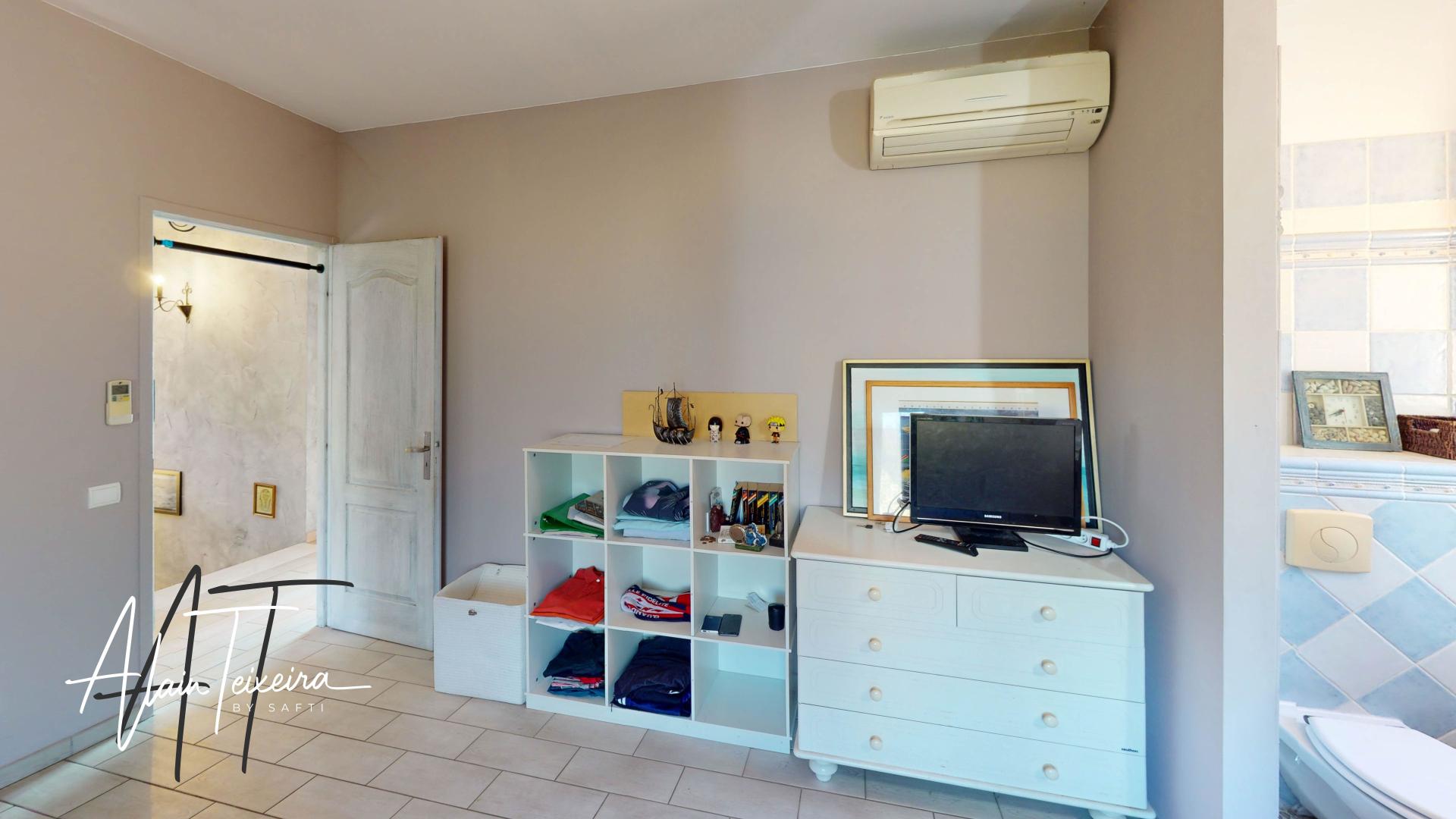 Photo 16 de l'annonce.