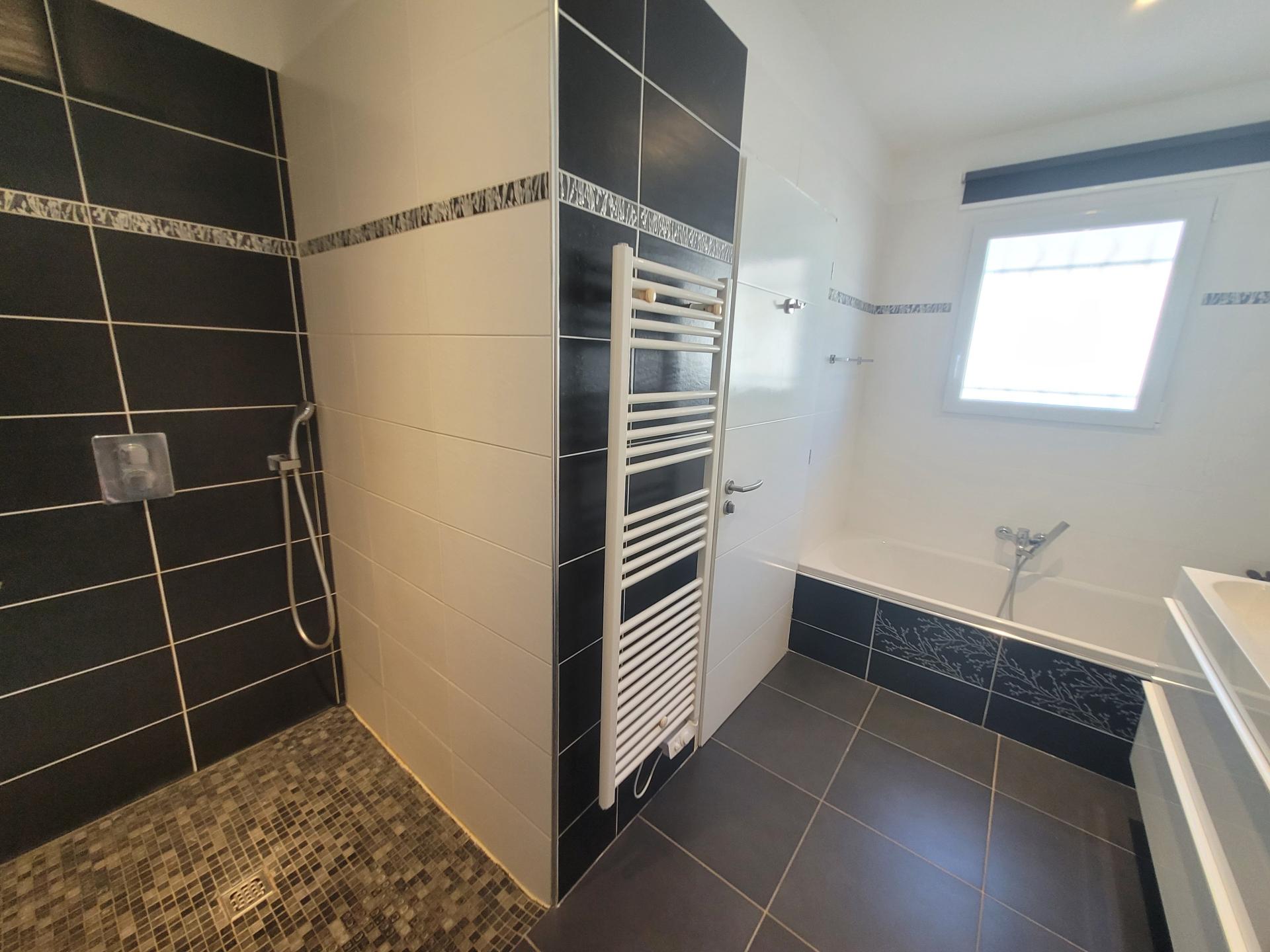 Photo 16 de l'annonce.