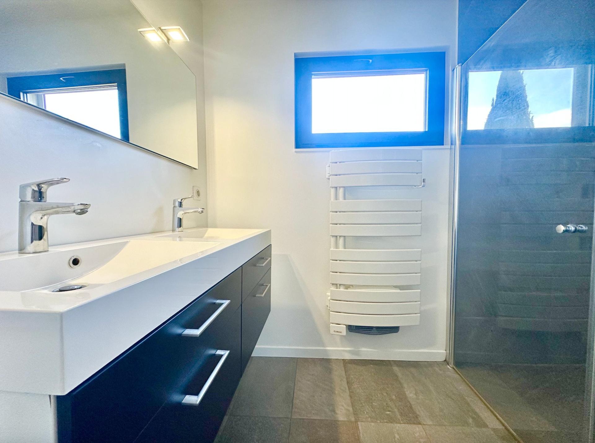 Photo 14 de l'annonce.