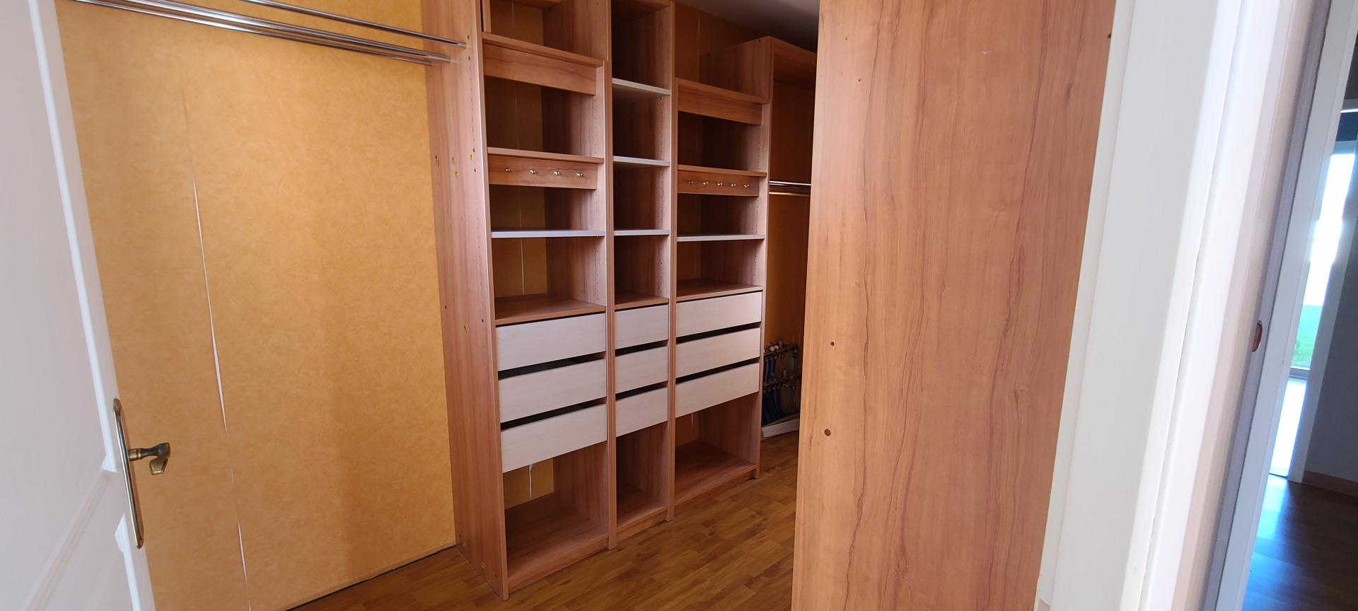 Photo 14 de l'annonce.