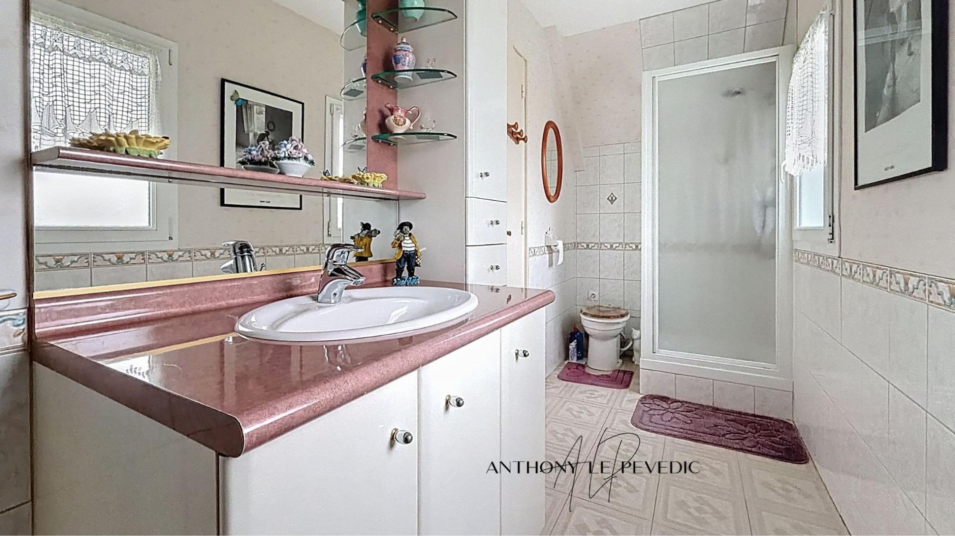 Photo 15 de l'annonce.