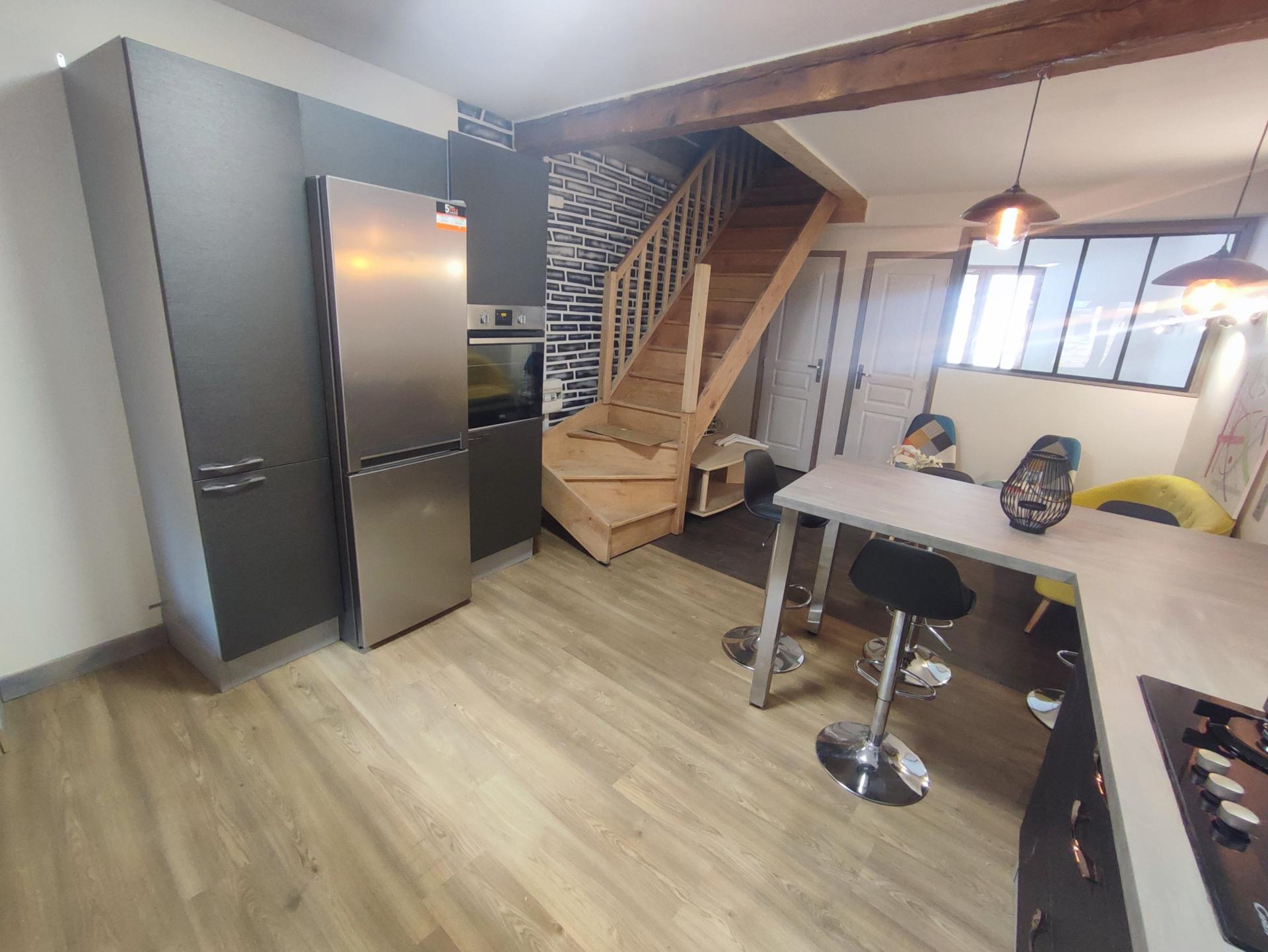 Photo 10 of the listing.