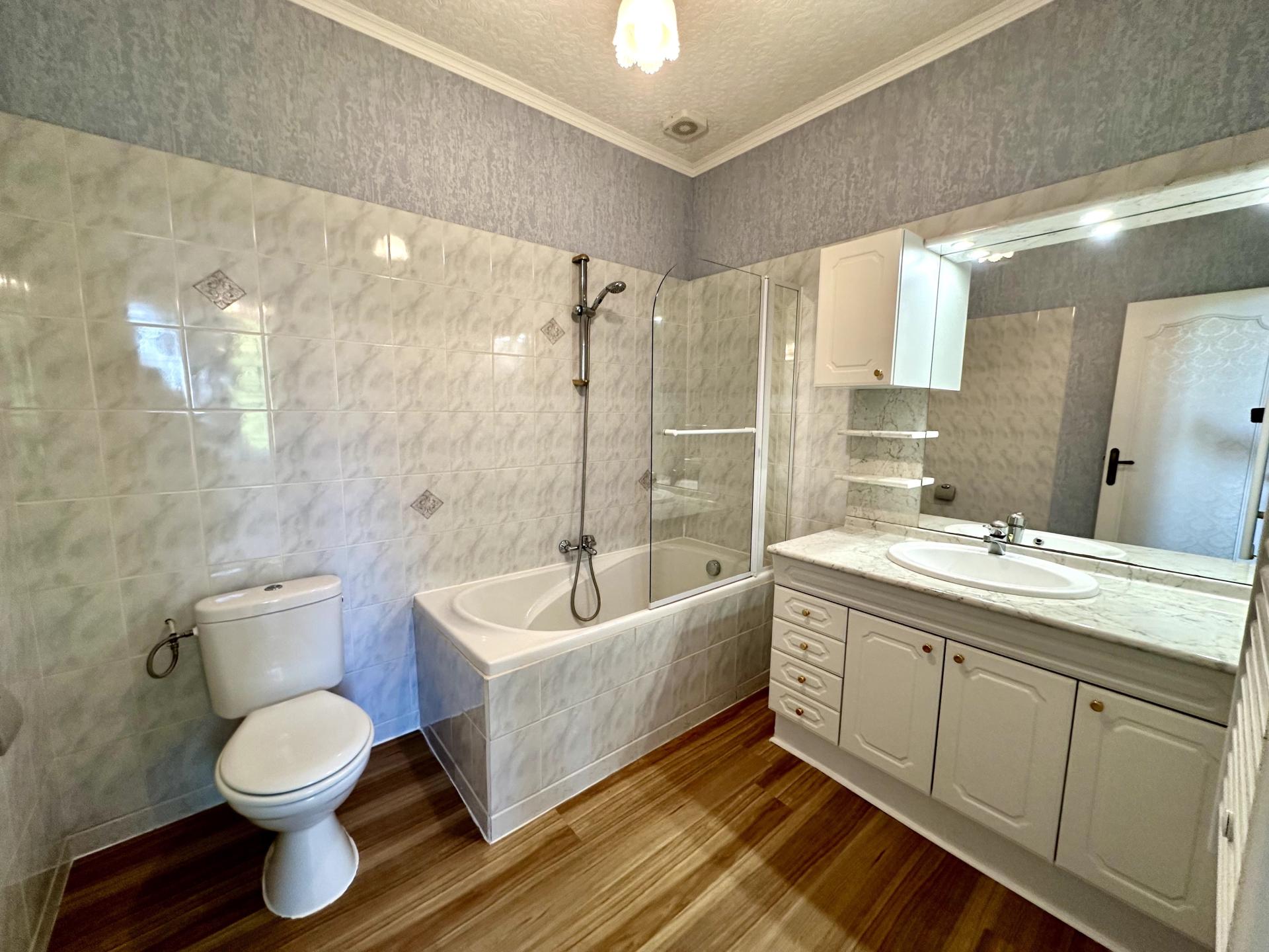 Photo 37 de l'annonce.