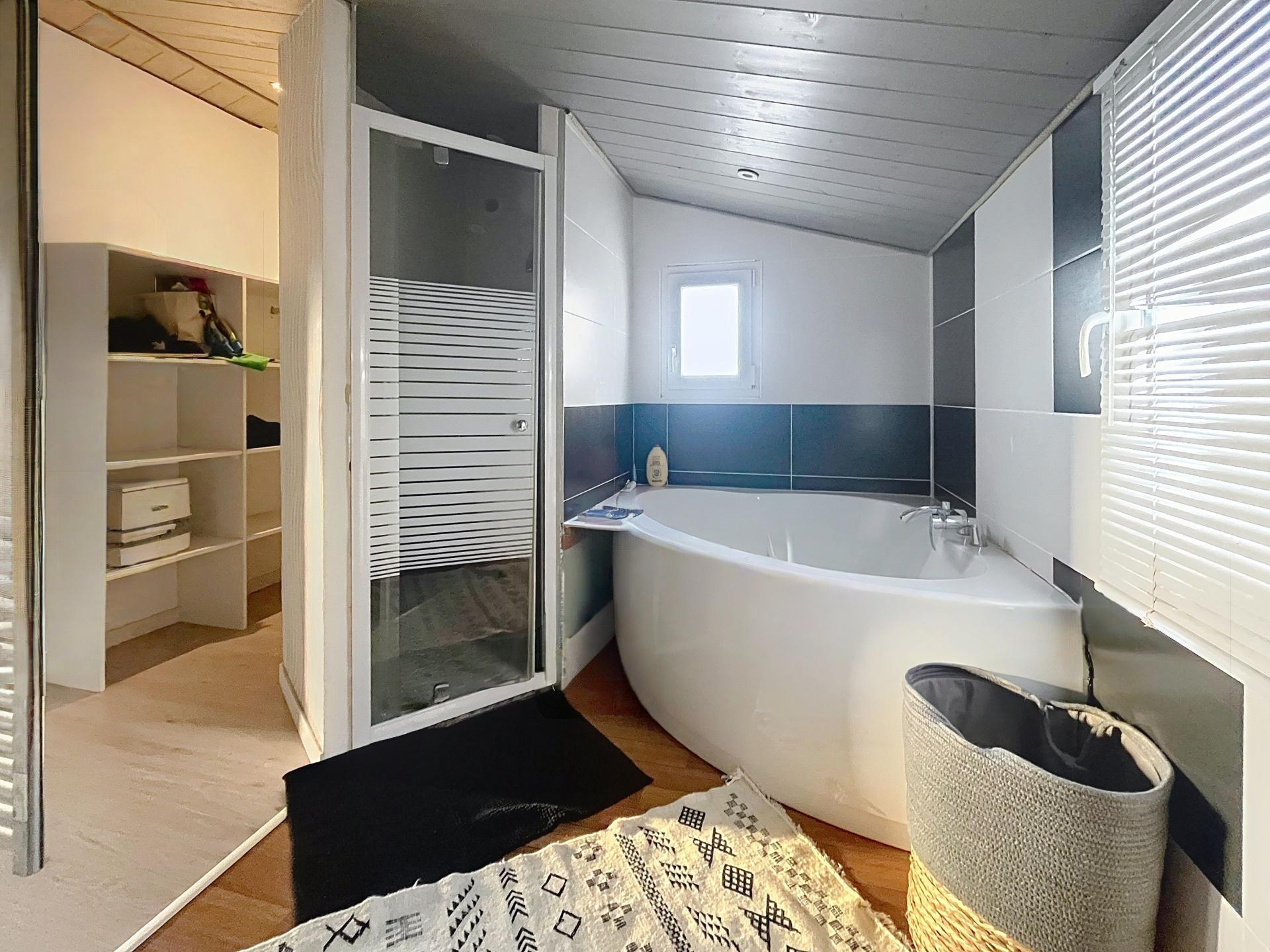 Photo 8 de l'annonce.