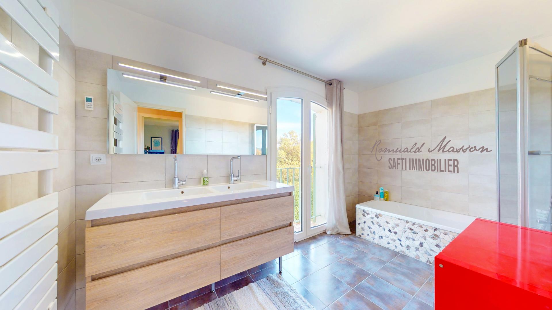 Photo 8 de l'annonce.