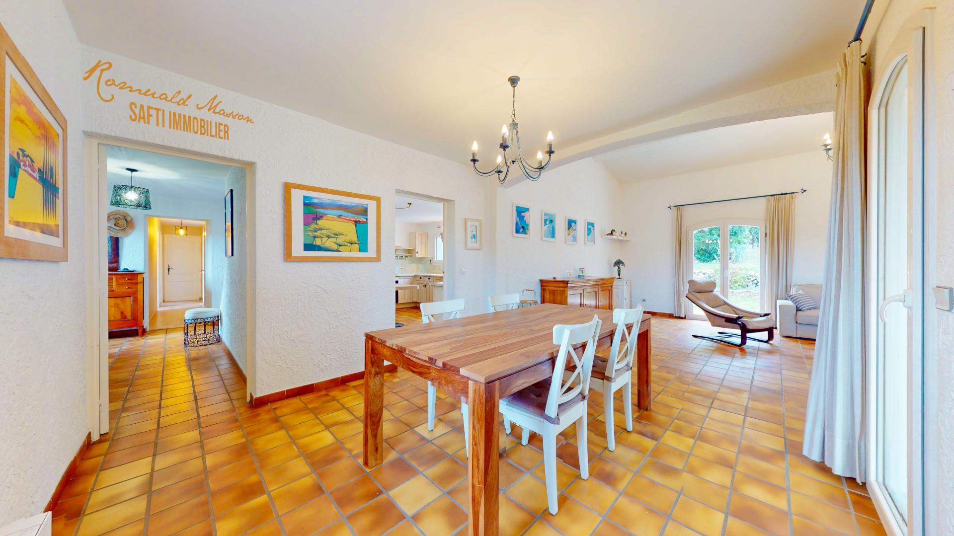 Photo 18 de l'annonce.