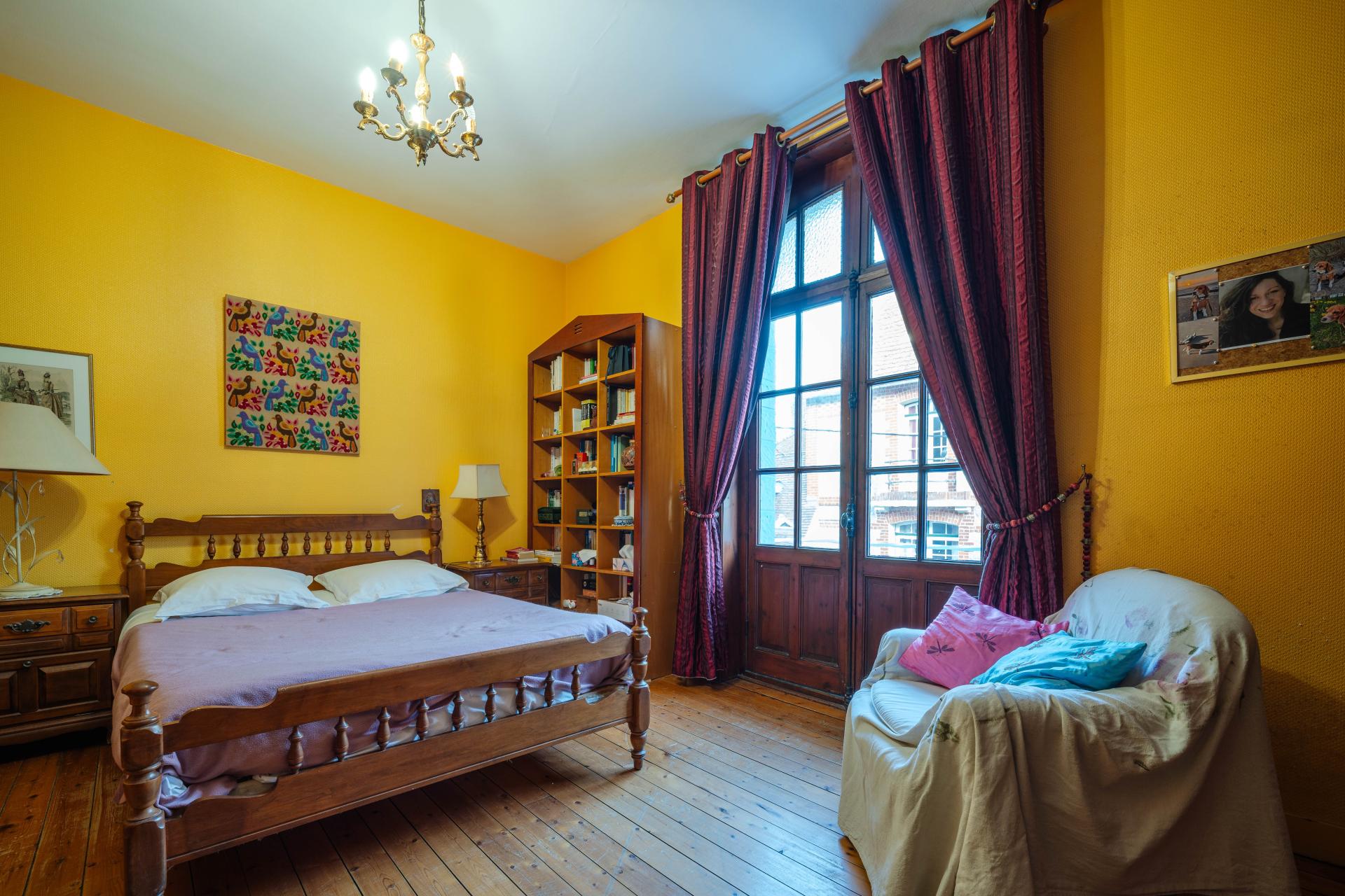 Photo 12 of the listing.