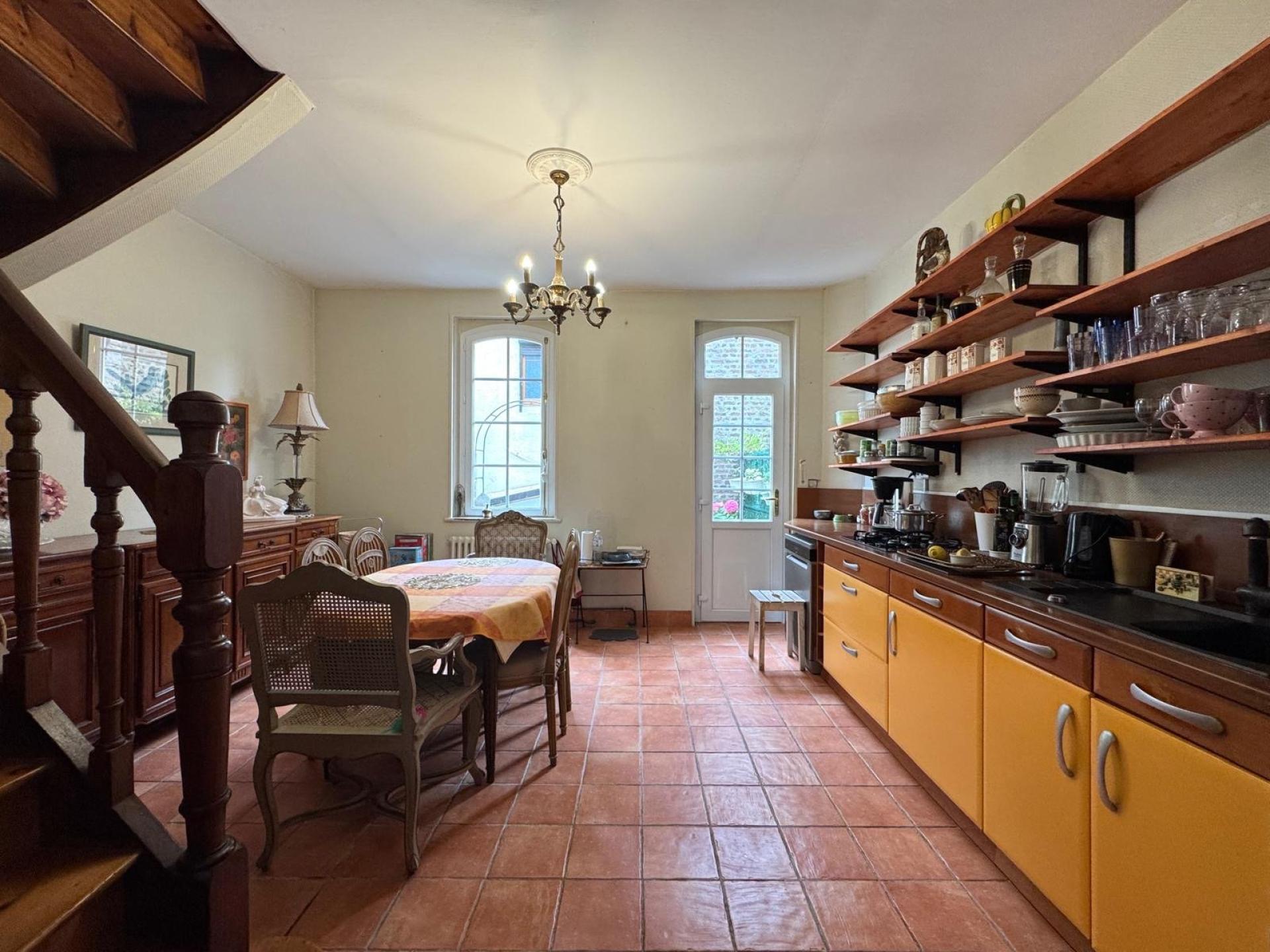 Photo 9 of the listing.