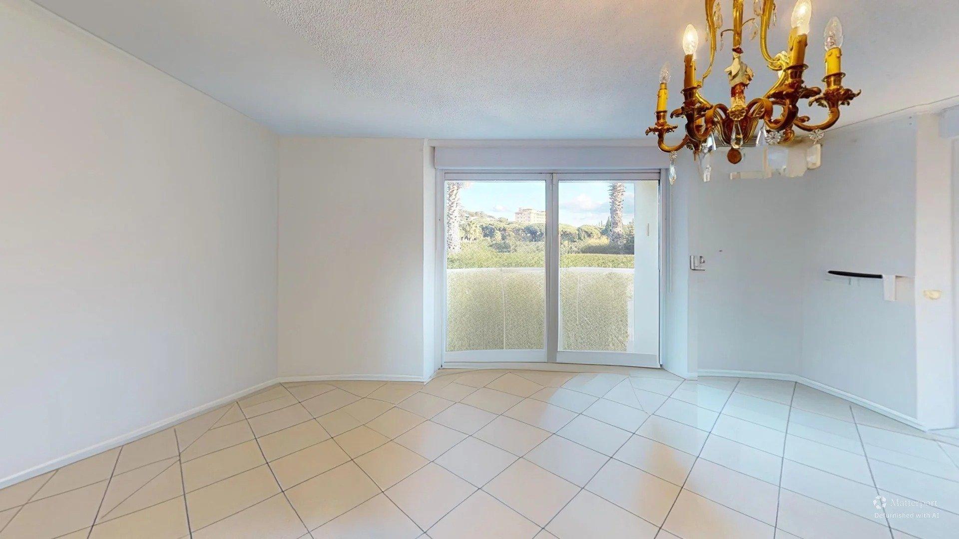 Photo 12 of the listing.