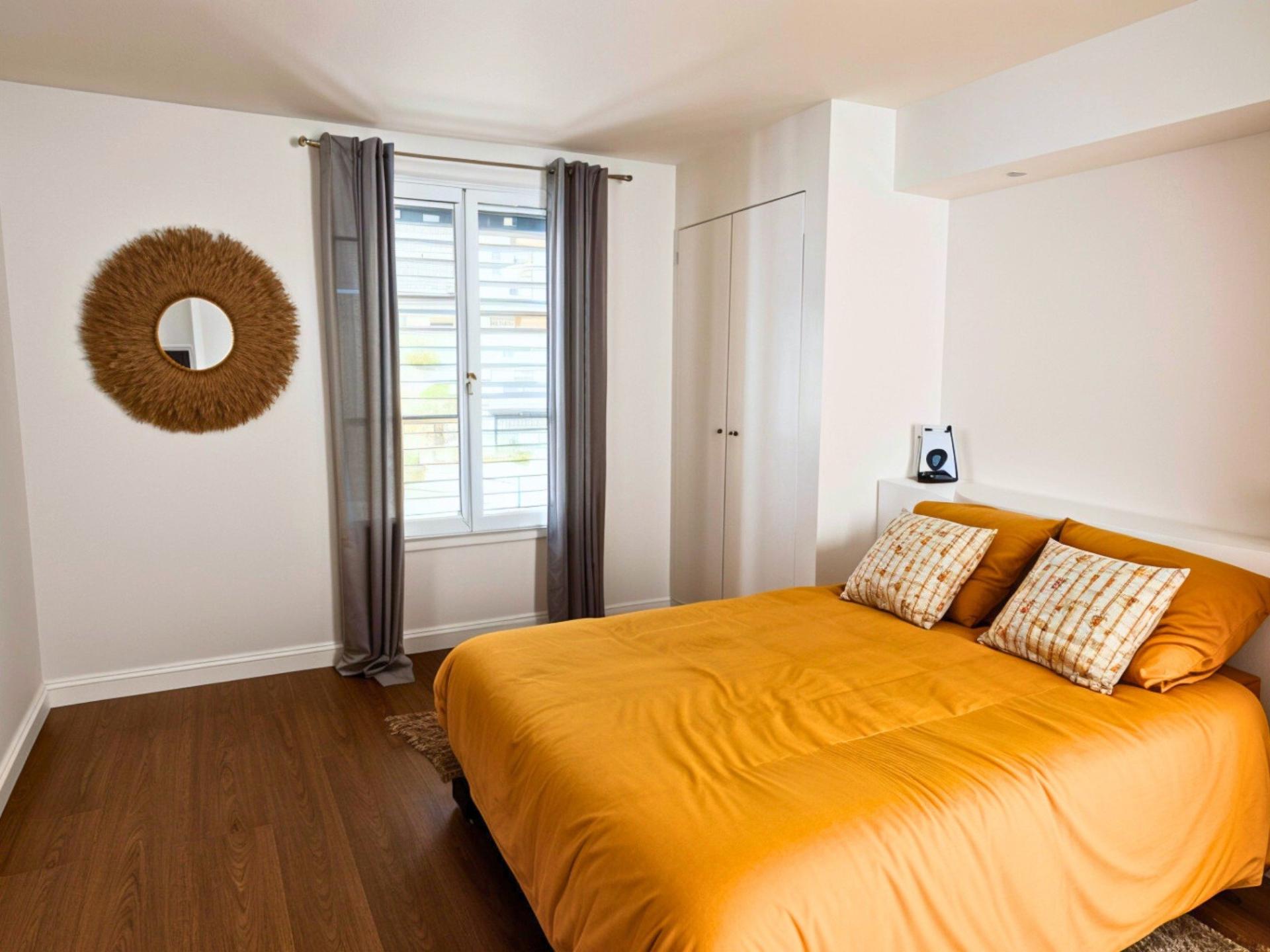 Photo 6 of the listing.