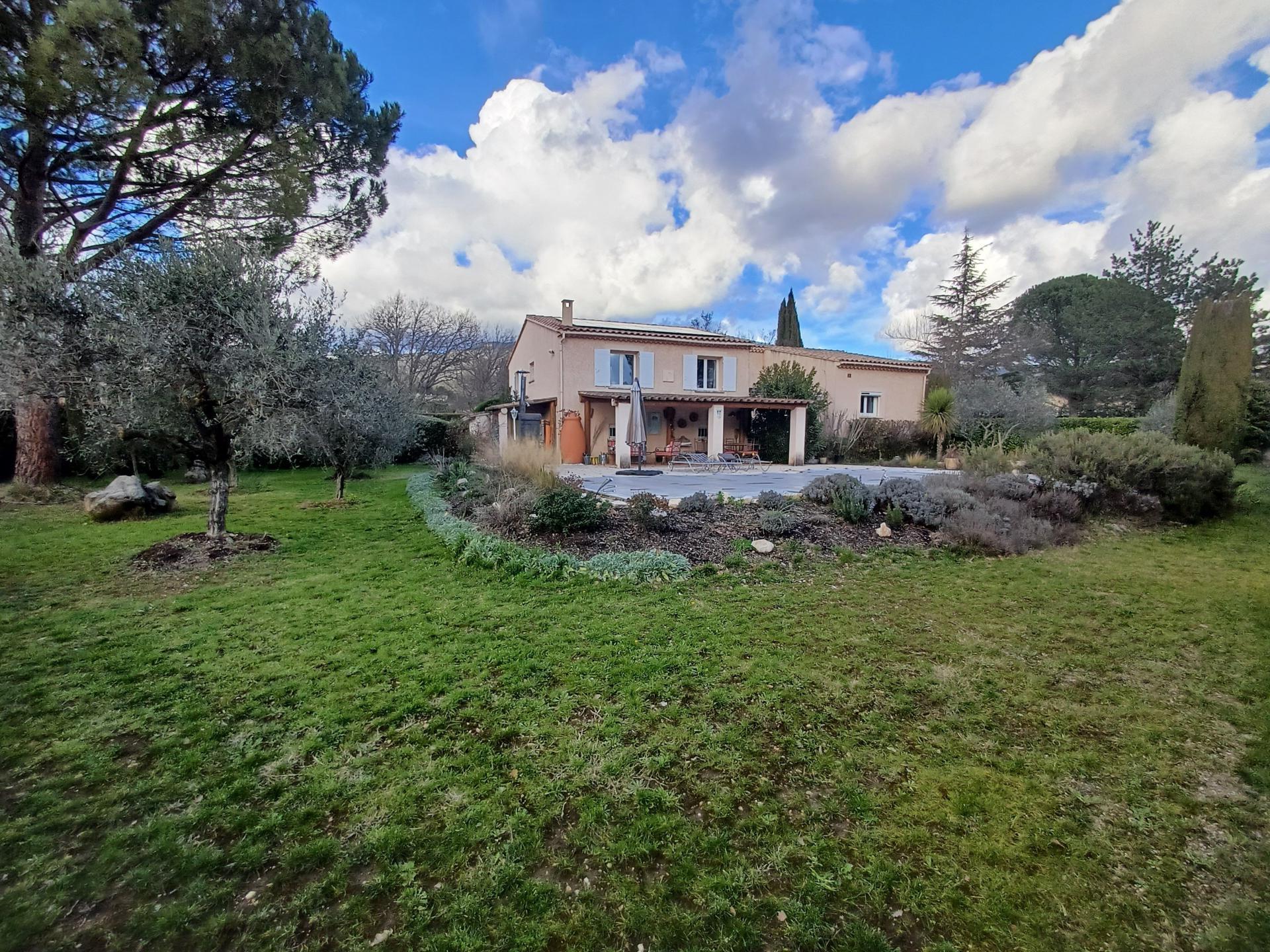 Photo 3 de l'annonce.