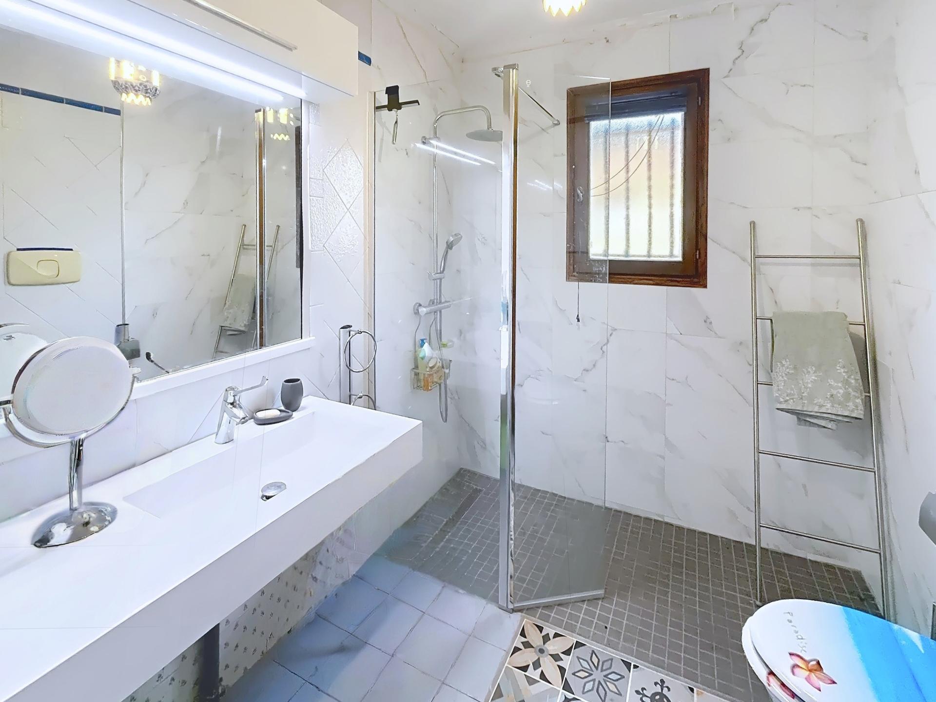 Photo 6 de l'annonce.