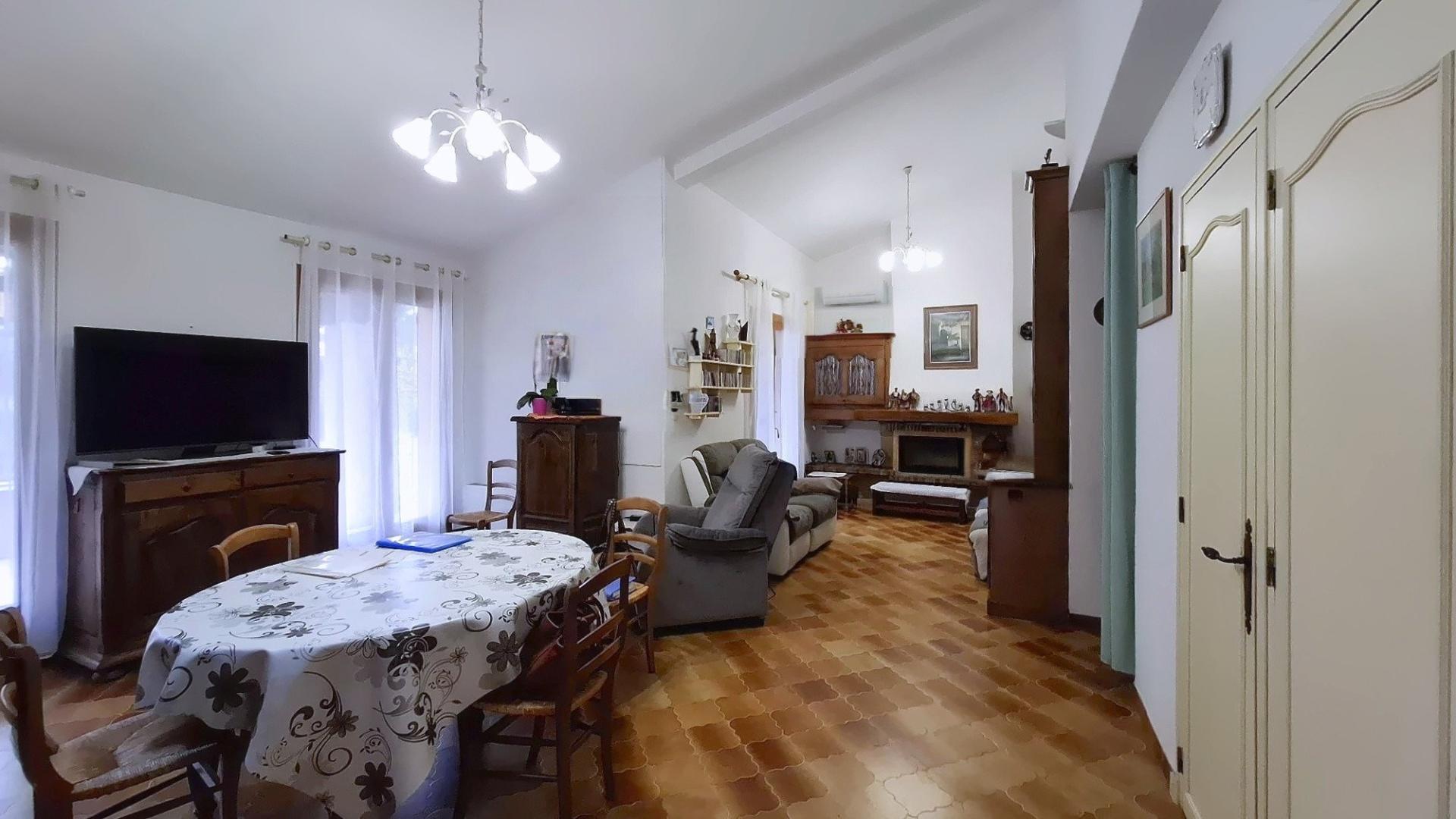 Photo 5 de l'annonce.