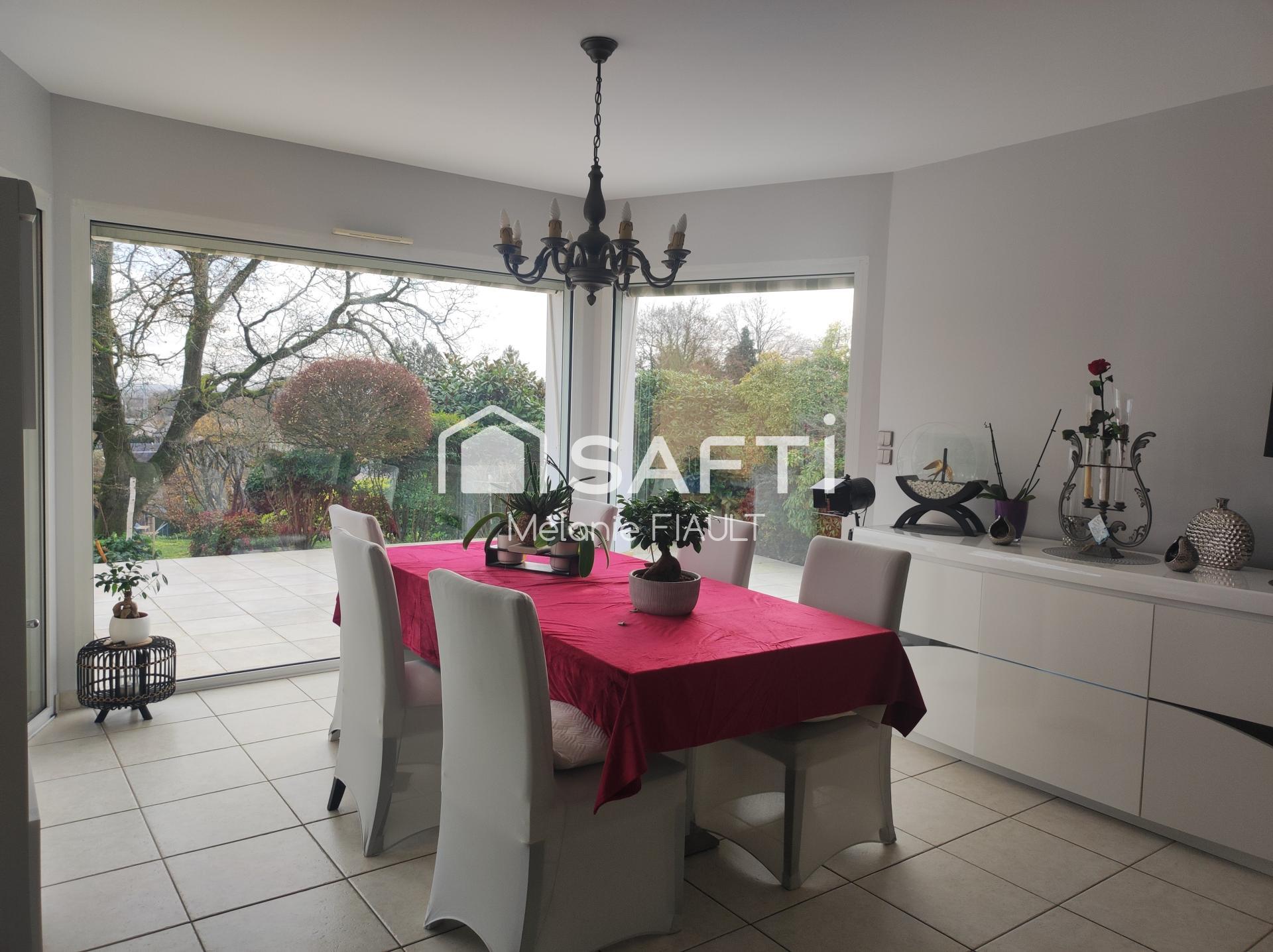 Photo SAFTI — Maison 5 pièces, 154 m² à Flers 2