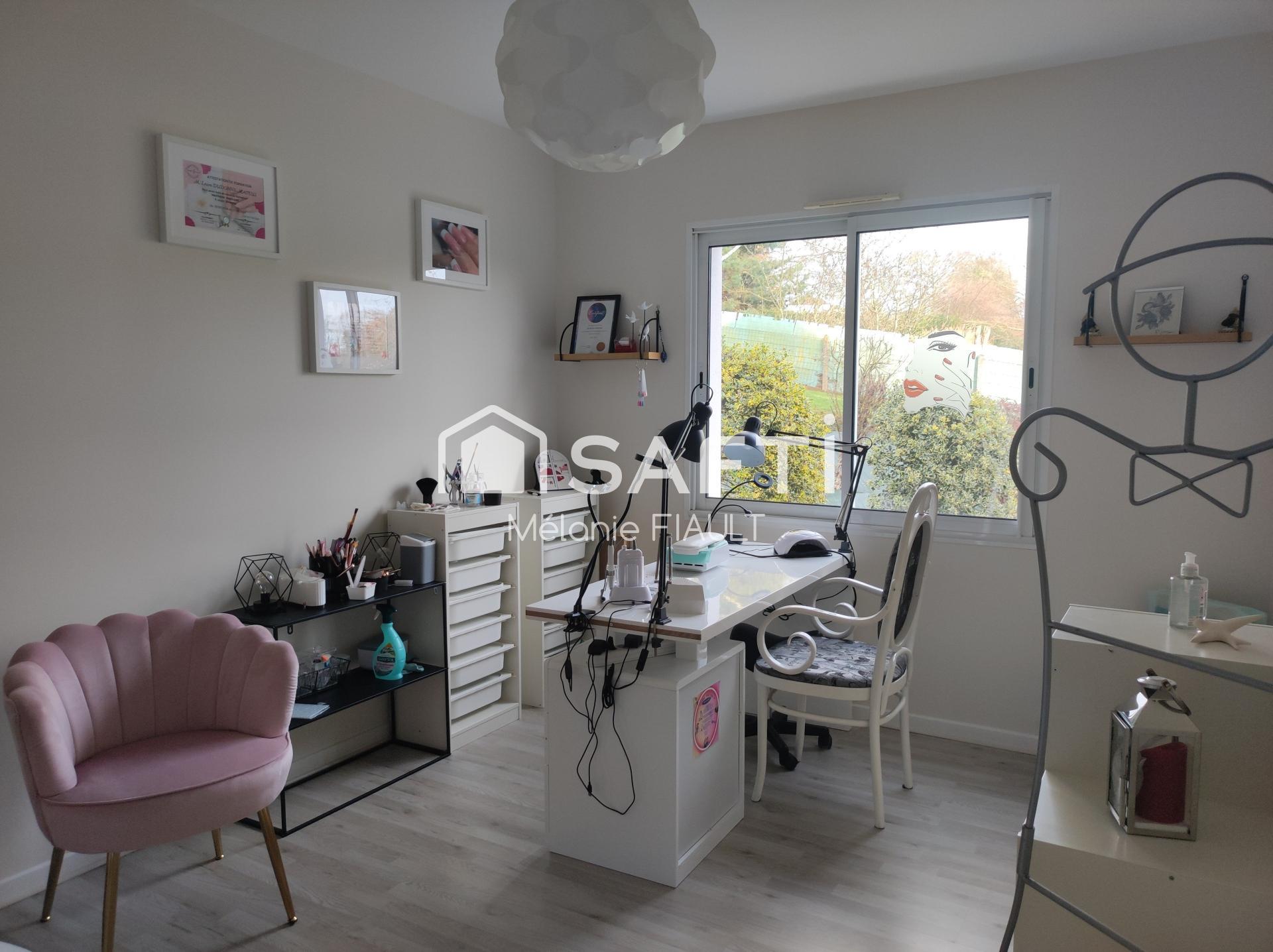 Photo SAFTI — Maison 5 pièces, 154 m² à Flers 3
