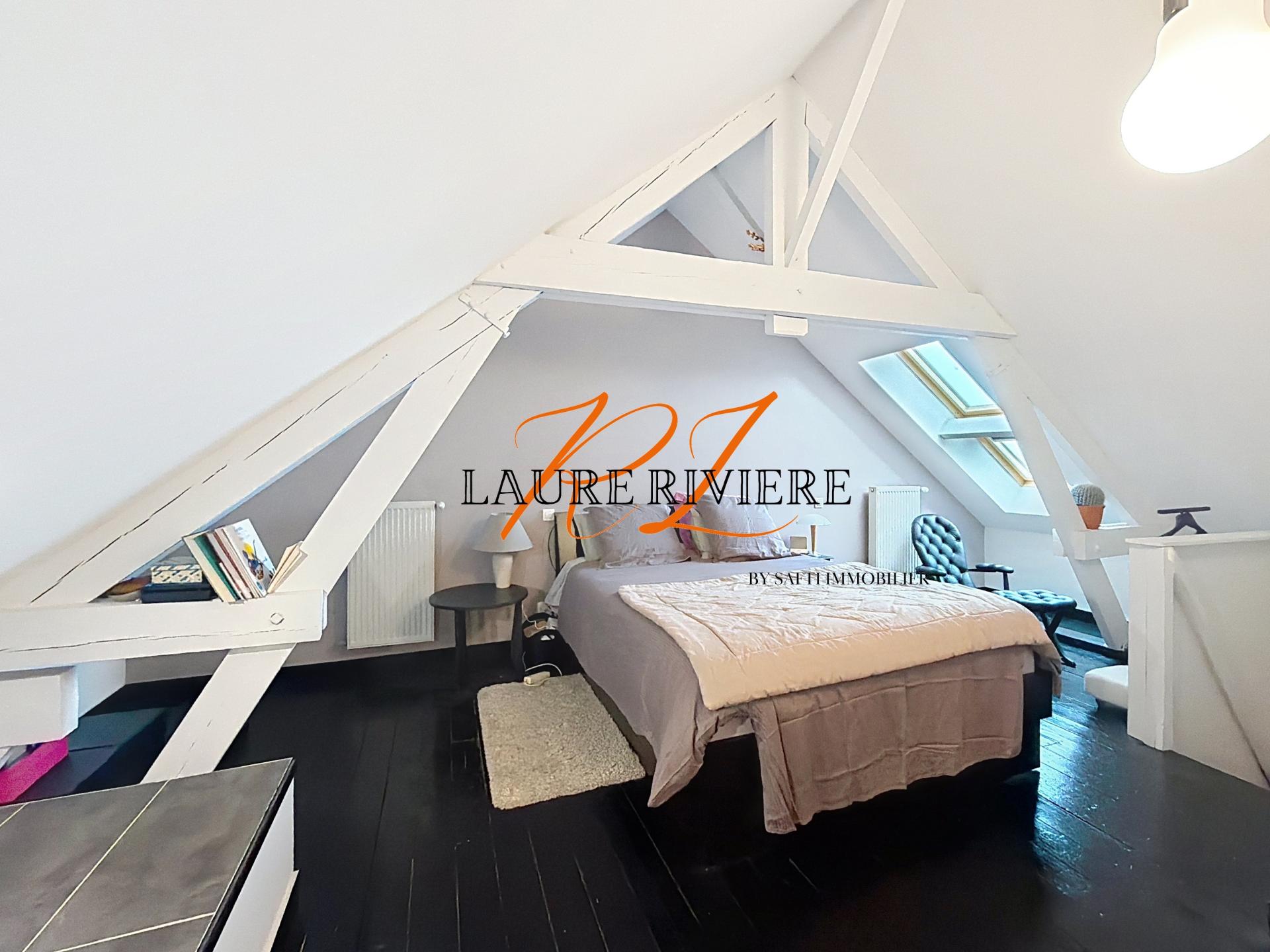 Photo 6 of the listing.