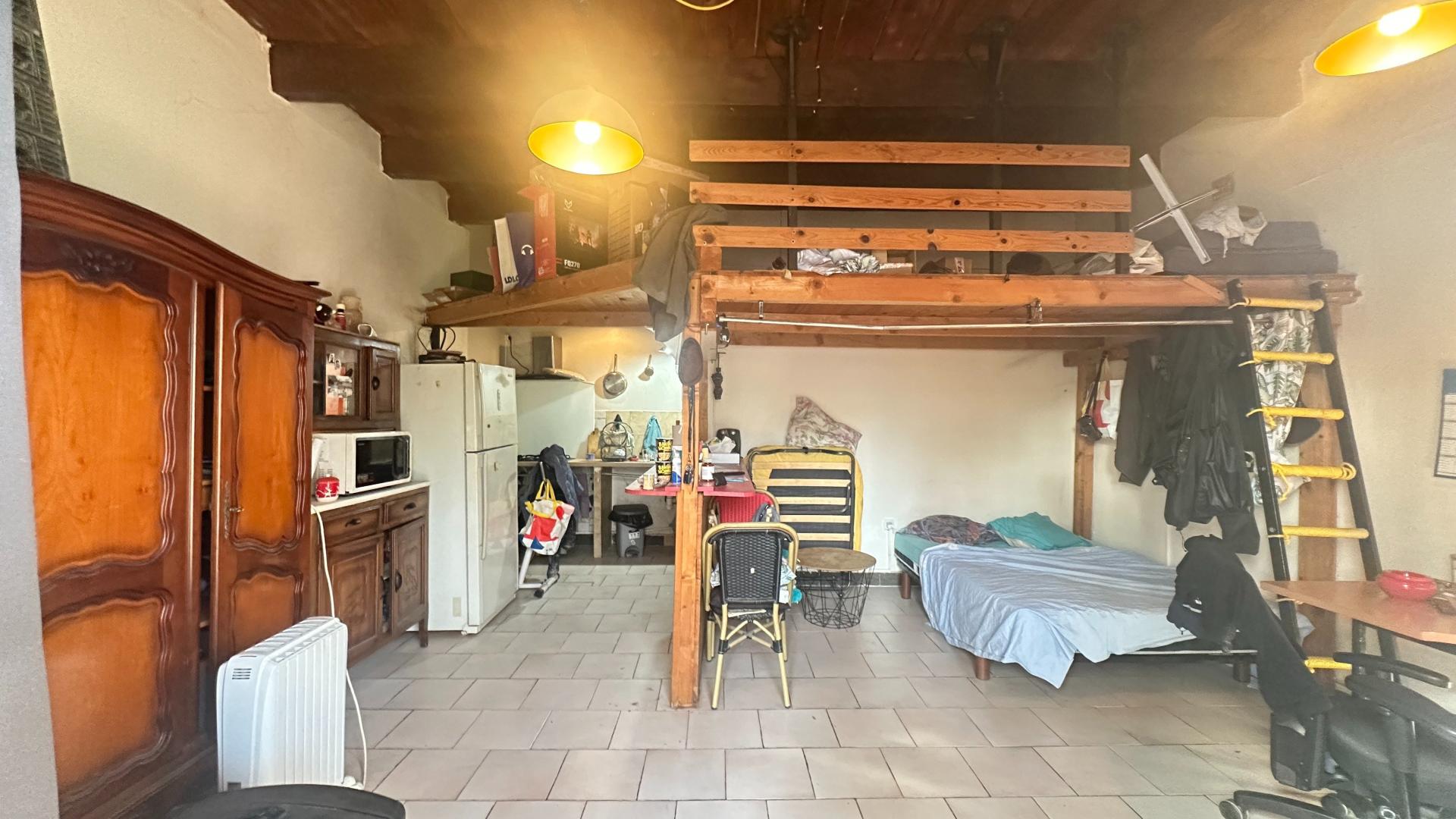 Photo 16 of the listing.