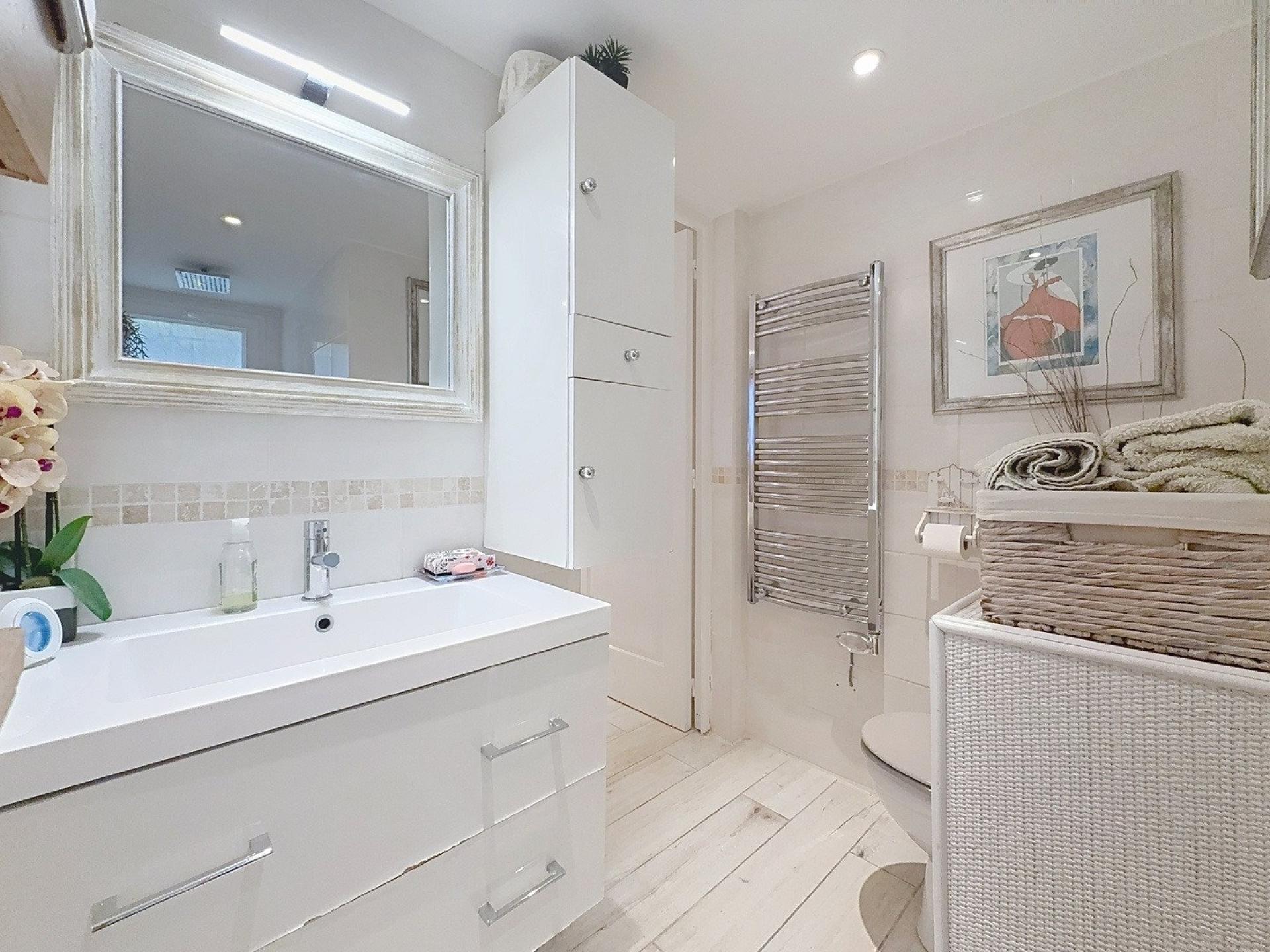 Photo 36 de l'annonce.