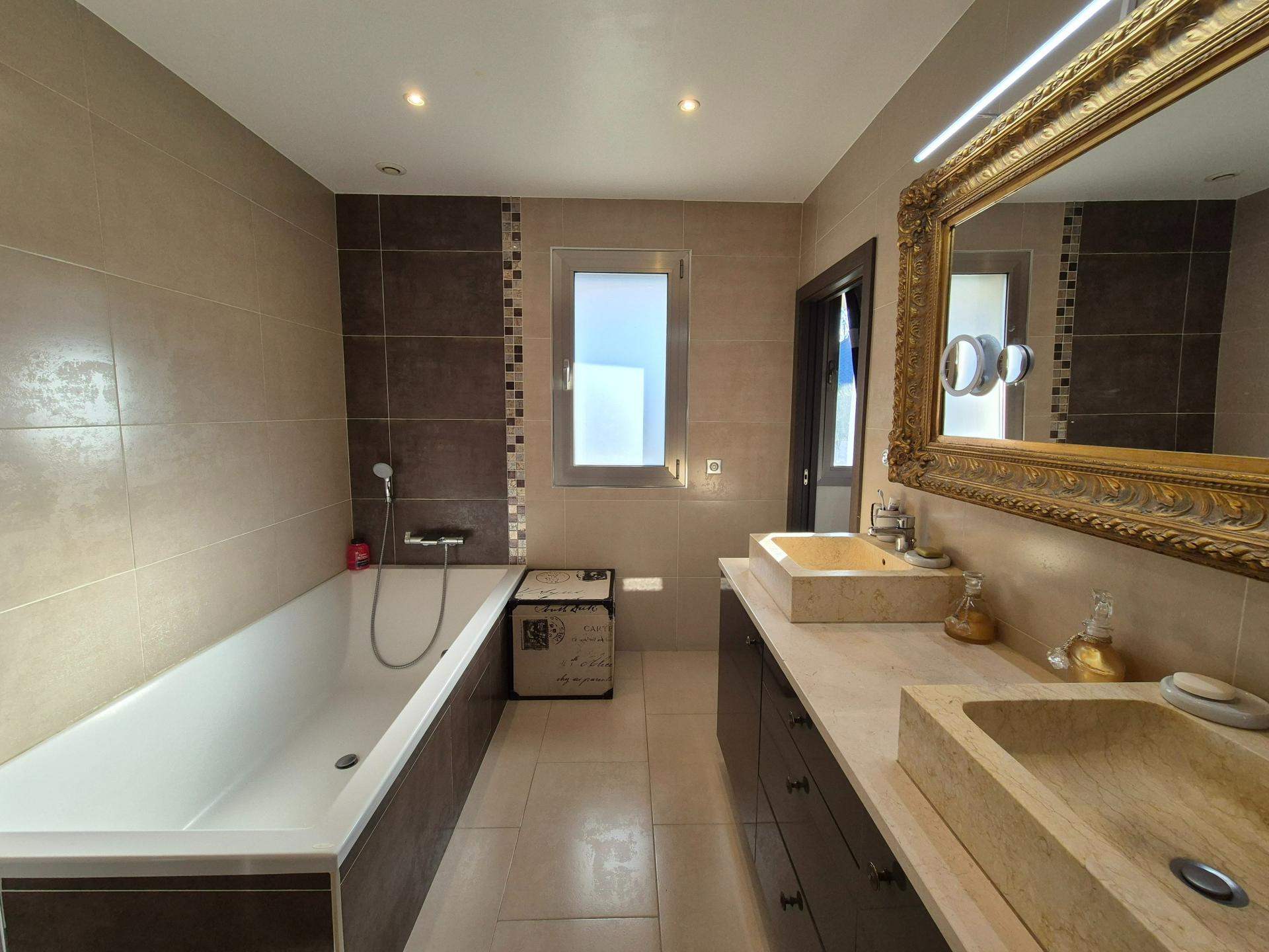 Photo 9 de l'annonce.