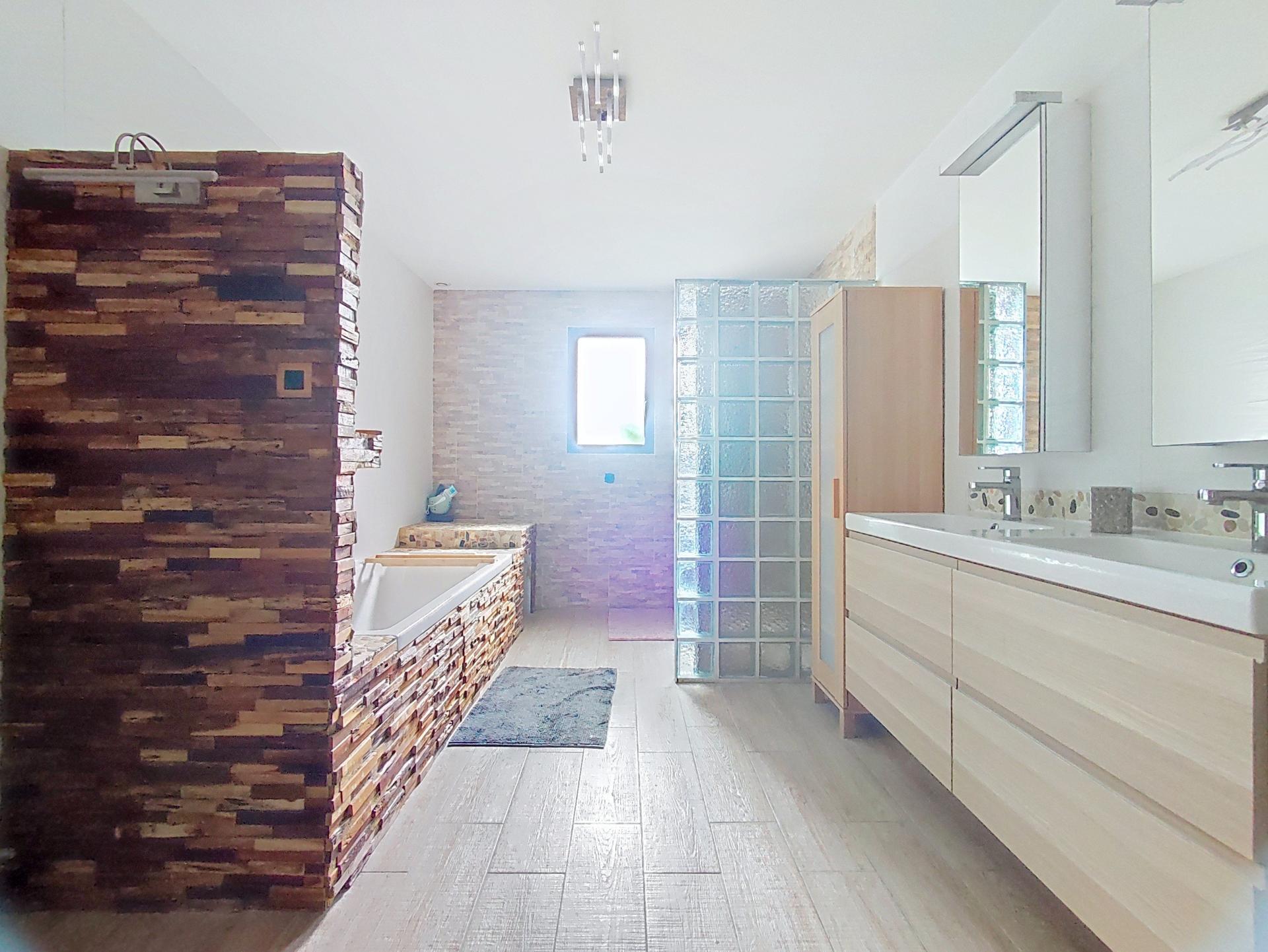 Photo 10 de l'annonce.