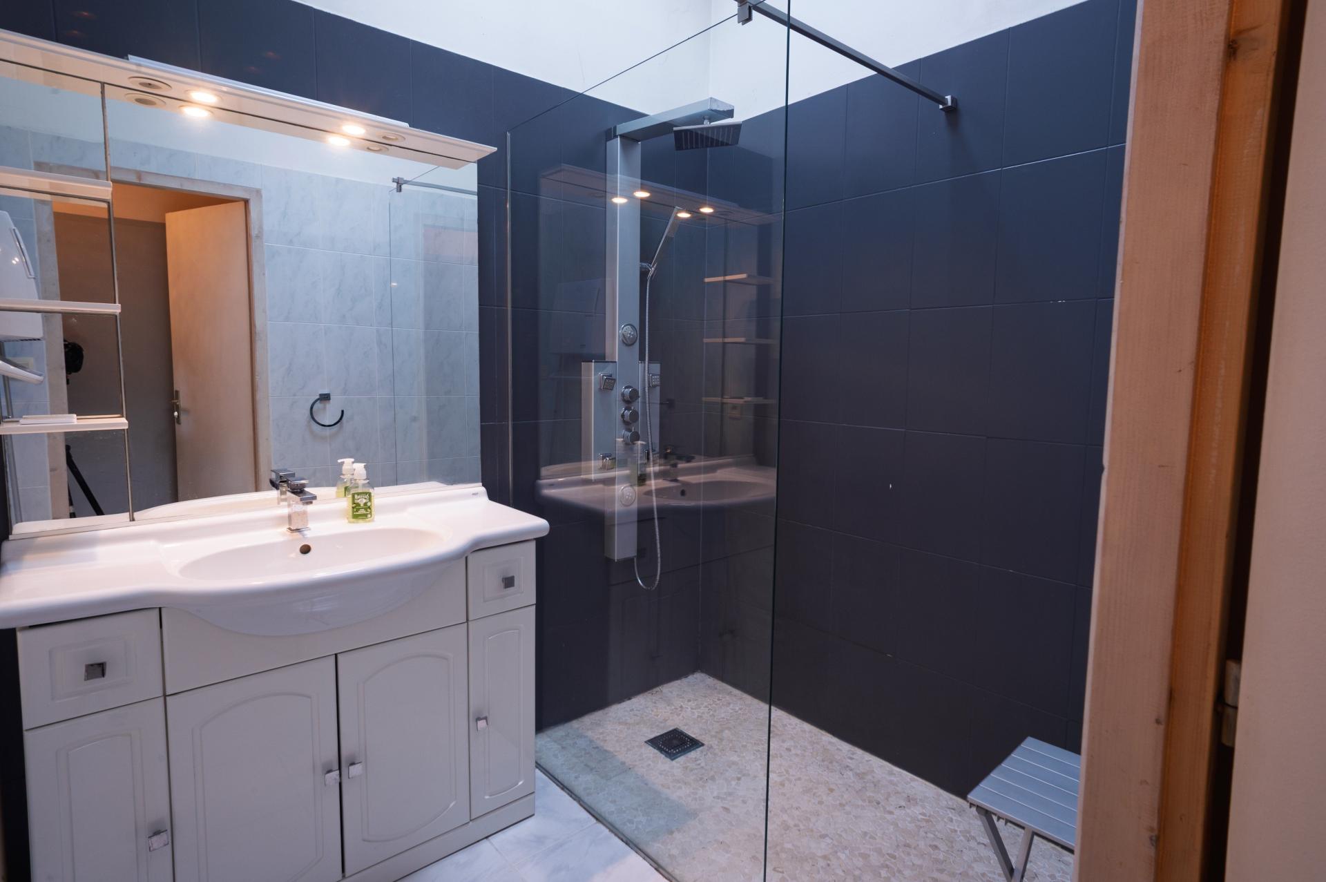 Photo 14 de l'annonce.