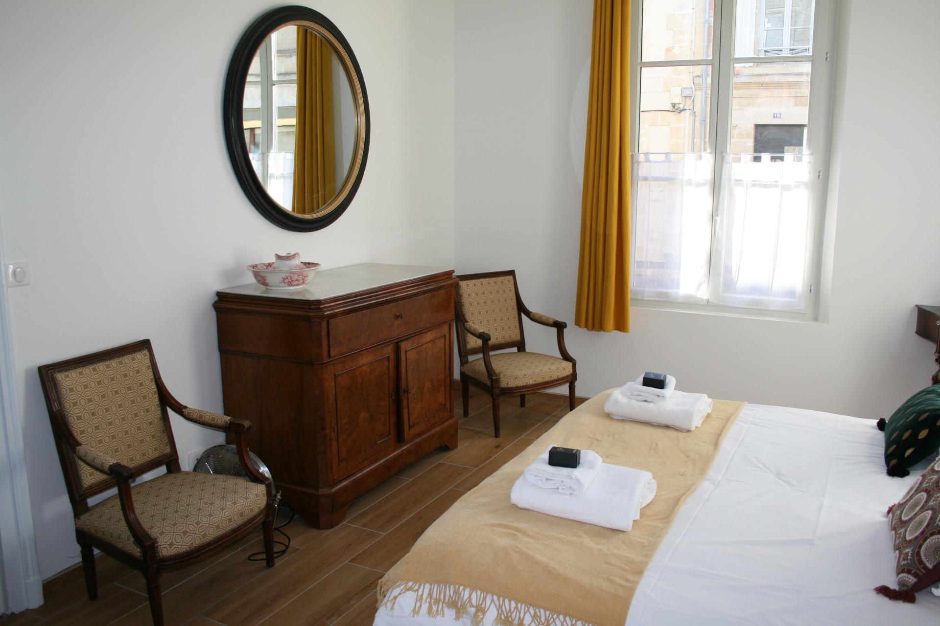 Photo 6 of the listing.