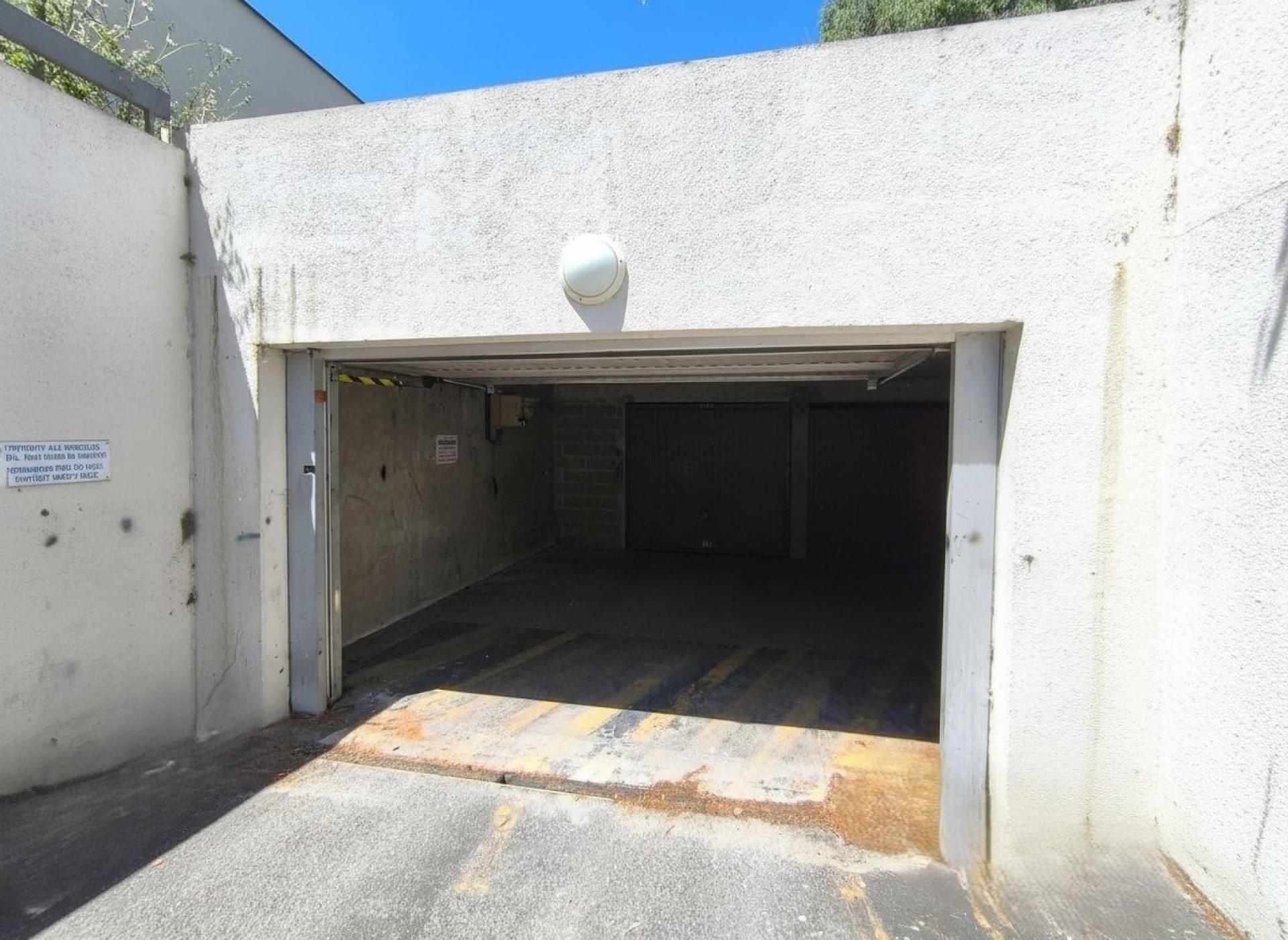 Photo-parking