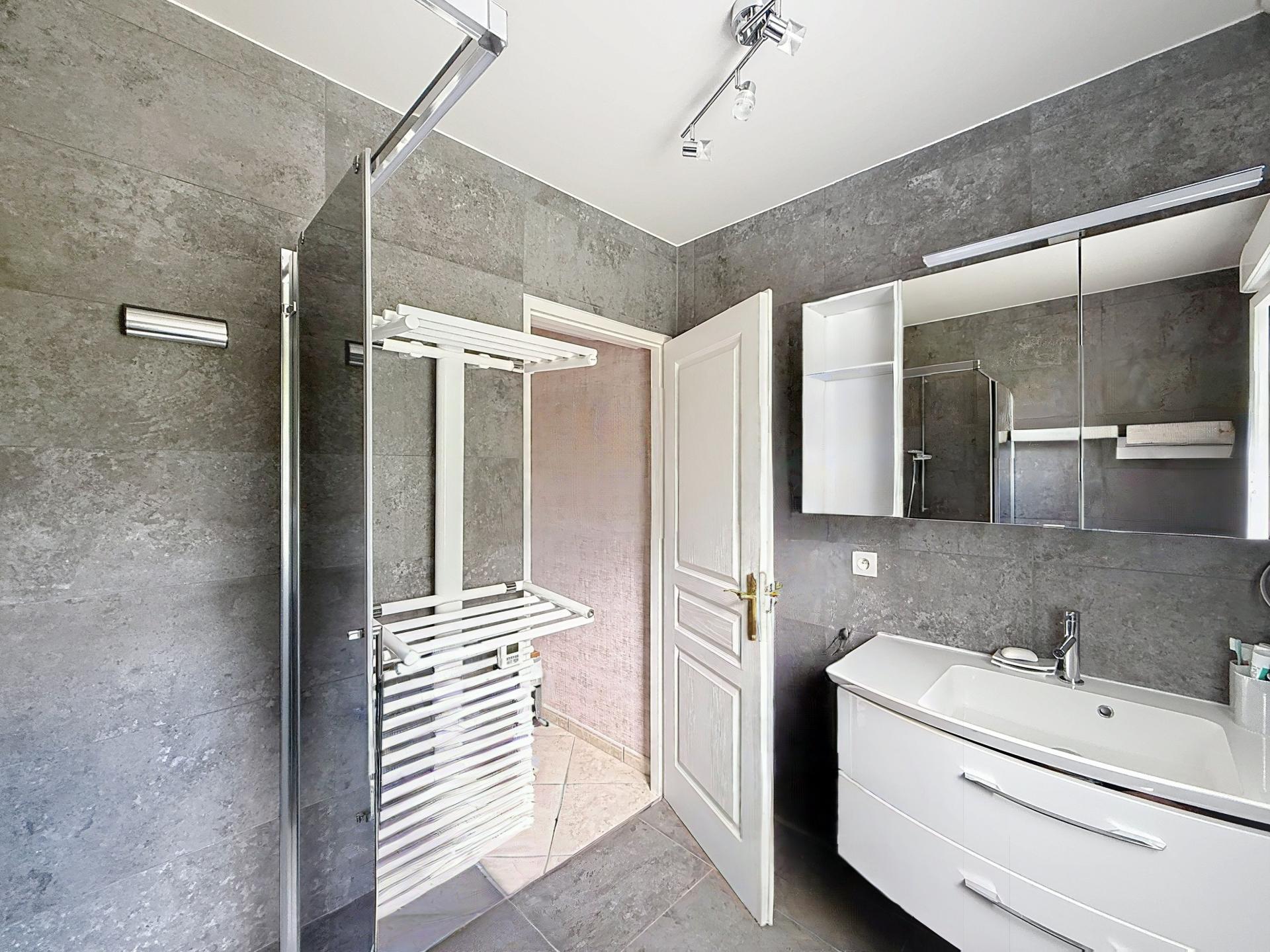 Photo 8 de l'annonce.