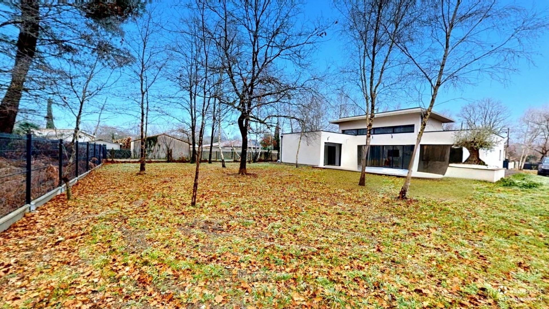 Photo 15 de l'annonce.