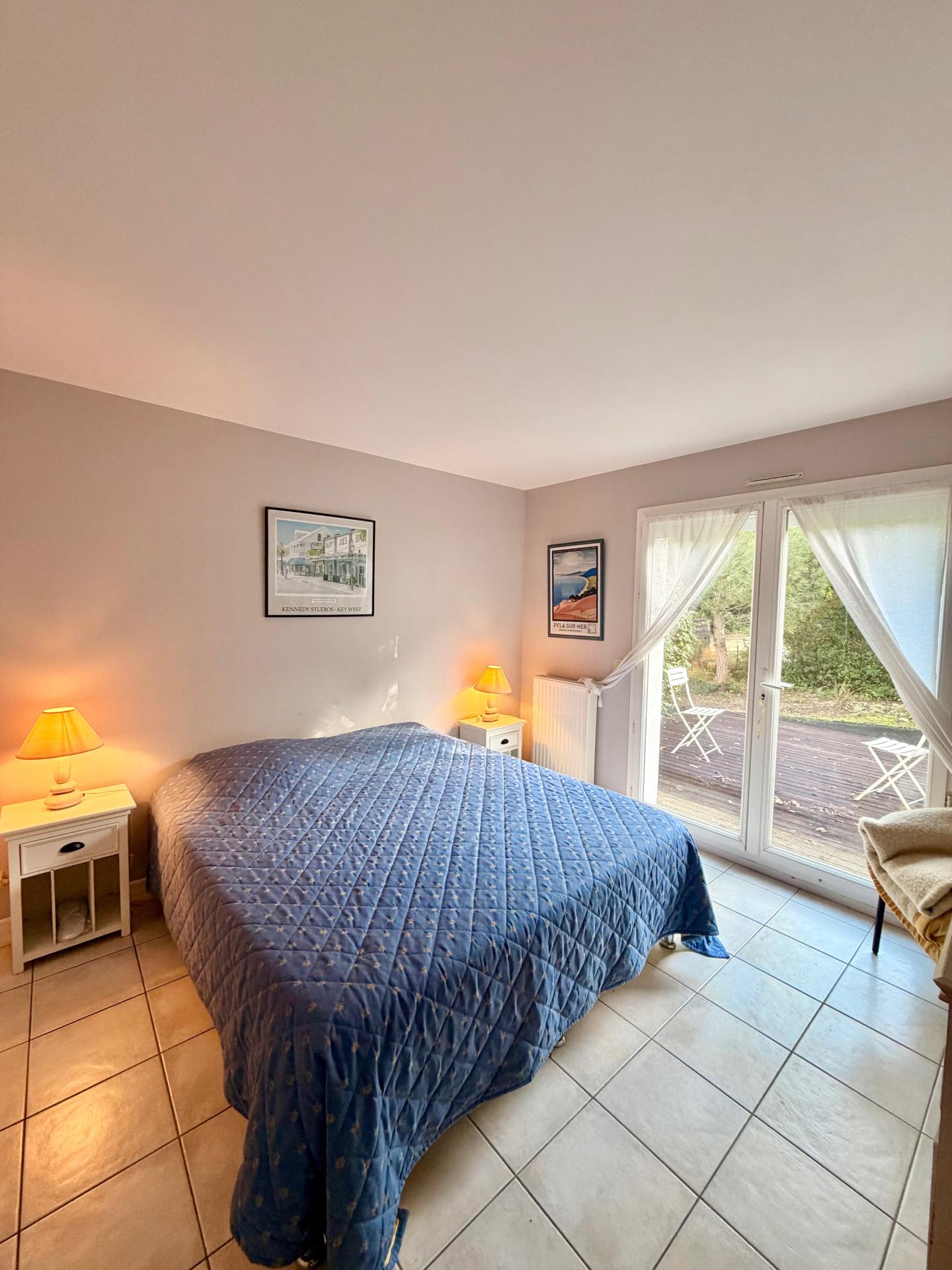 Photo 11 of the listing.