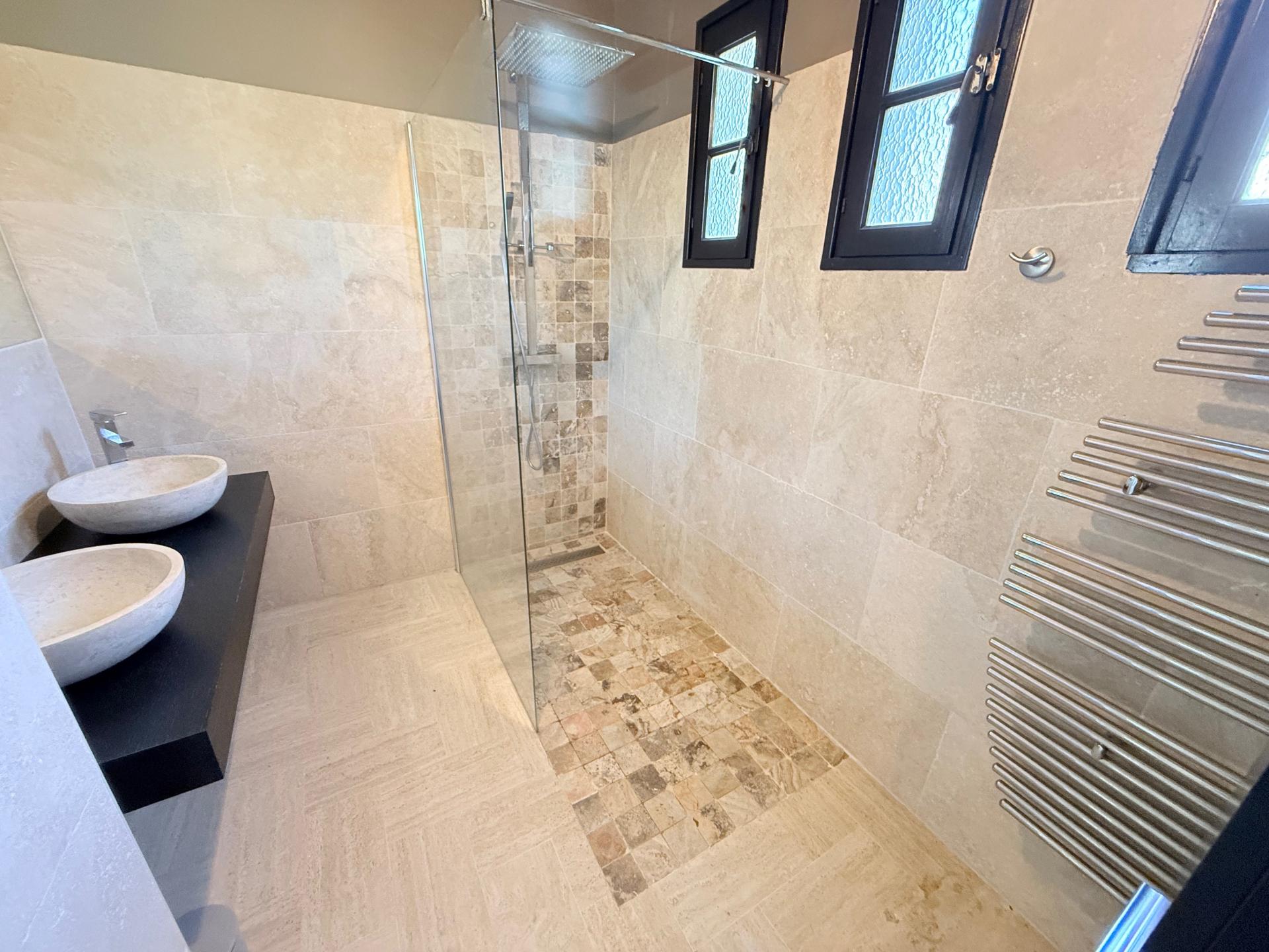 Photo 20 de l'annonce.