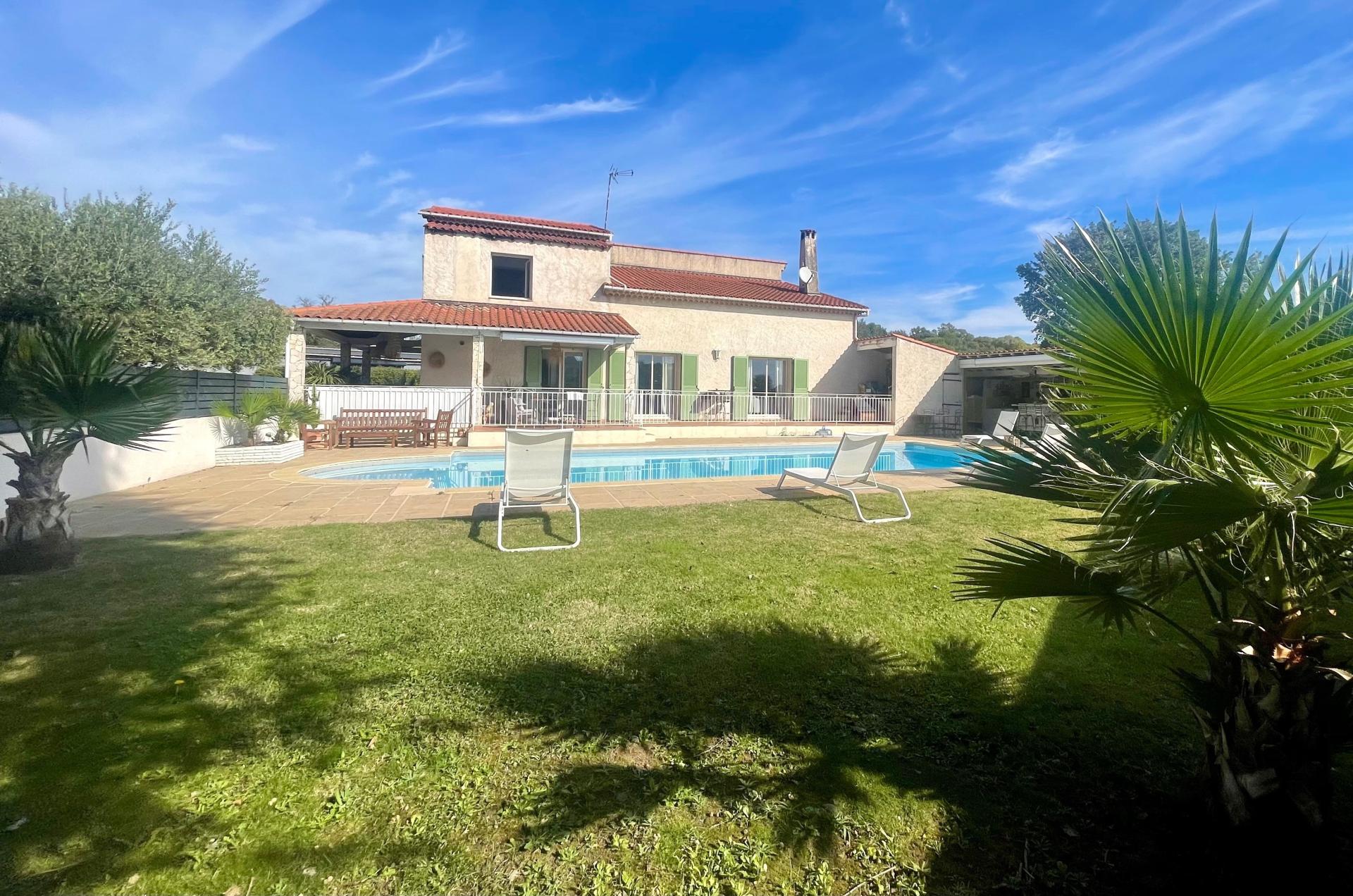 Photo 28 de l'annonce.