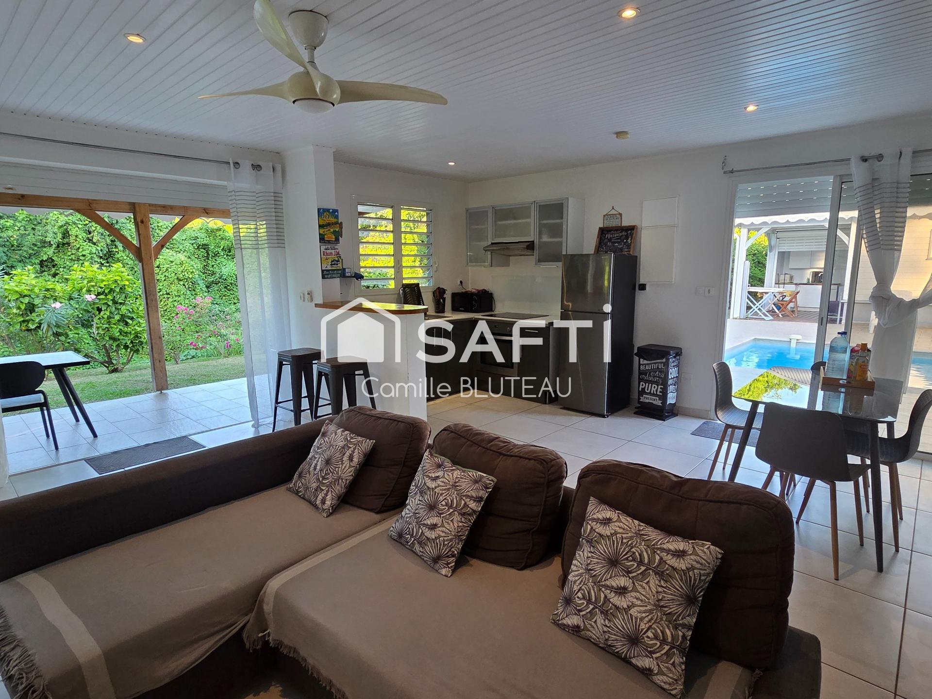 Photo SAFTI — Maison 8 pièces, 140 m² à Sainte Anne 5