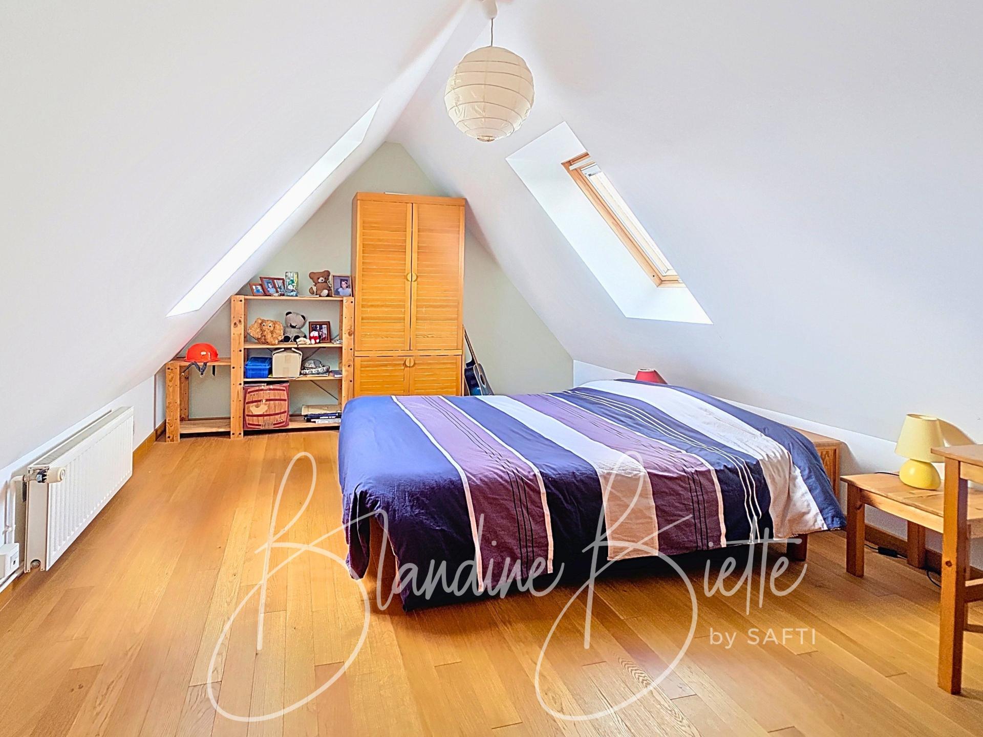 Photo 19 de l'annonce.